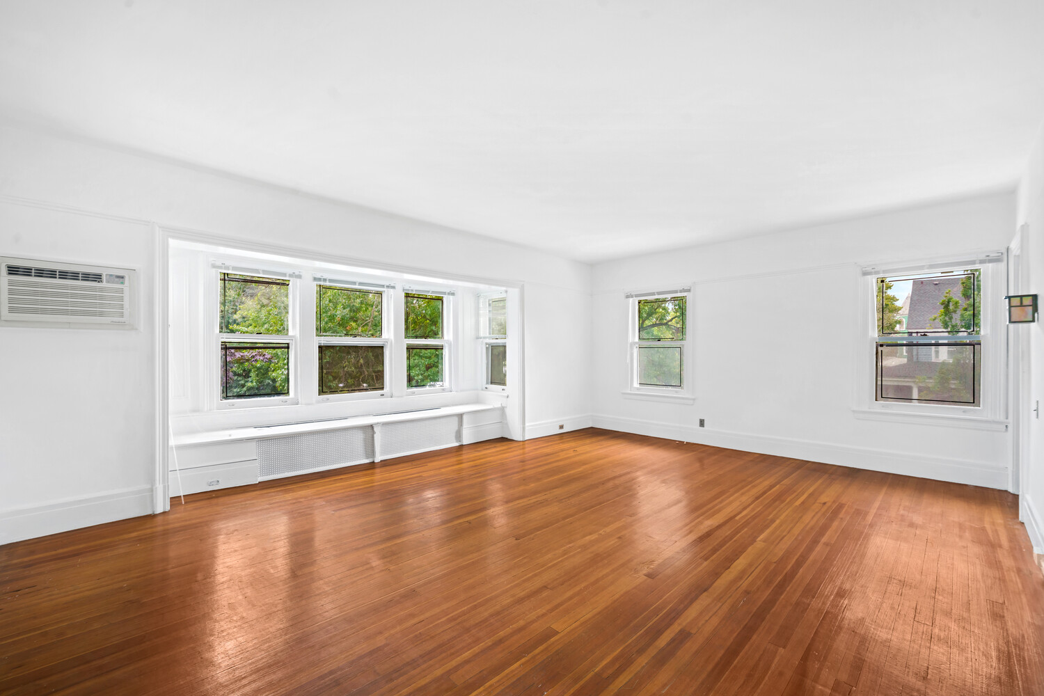 209 ARGYLE Road HOUSE