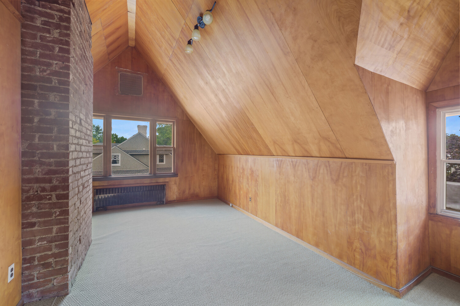 209 ARGYLE Road HOUSE