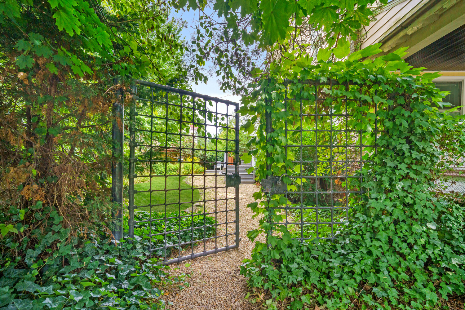 209 ARGYLE Road HOUSE