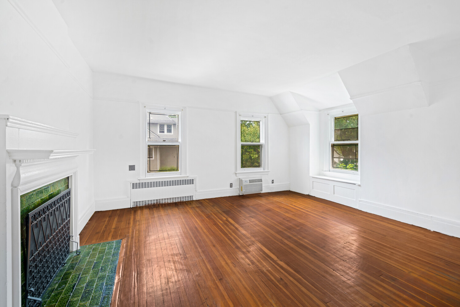209 ARGYLE Road HOUSE