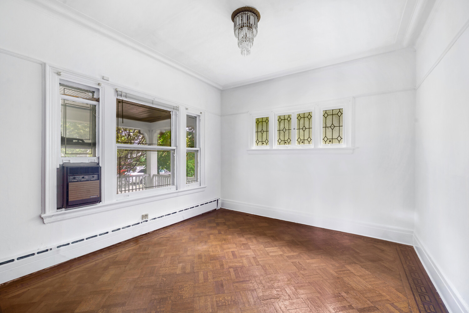 209 ARGYLE Road HOUSE