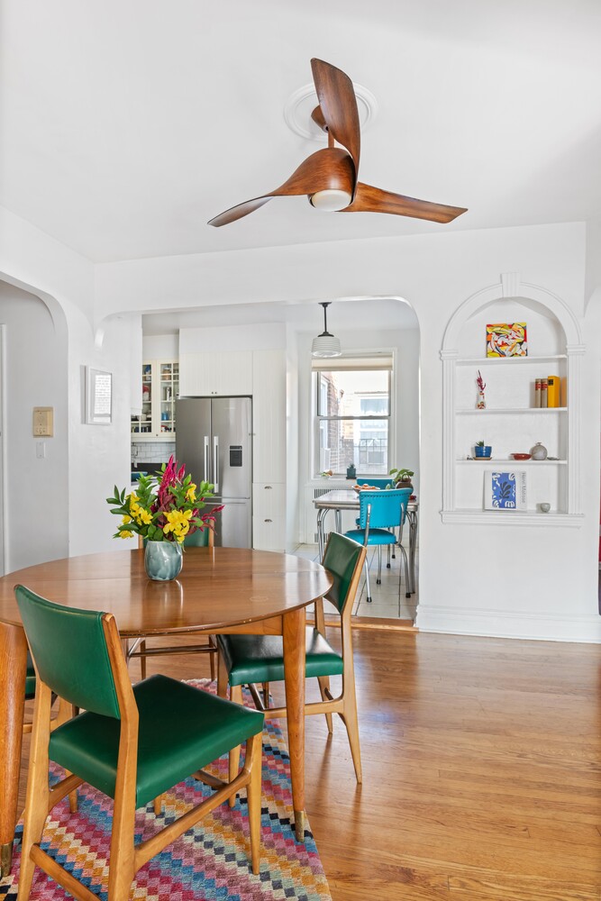 1825 FOSTER Avenue 6J