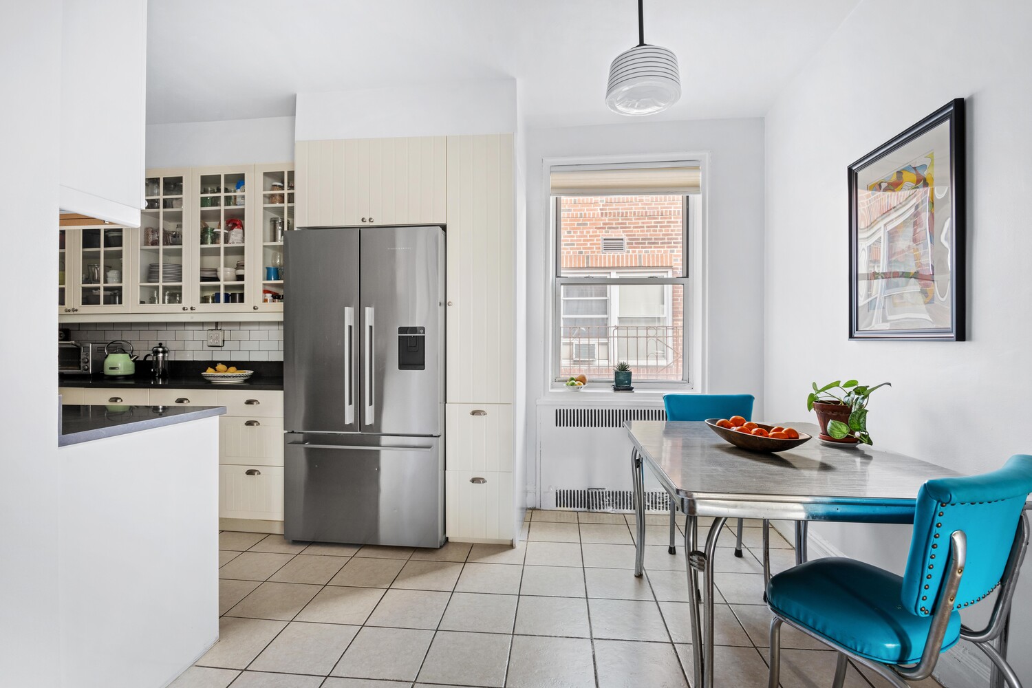 1825 FOSTER Avenue 6J