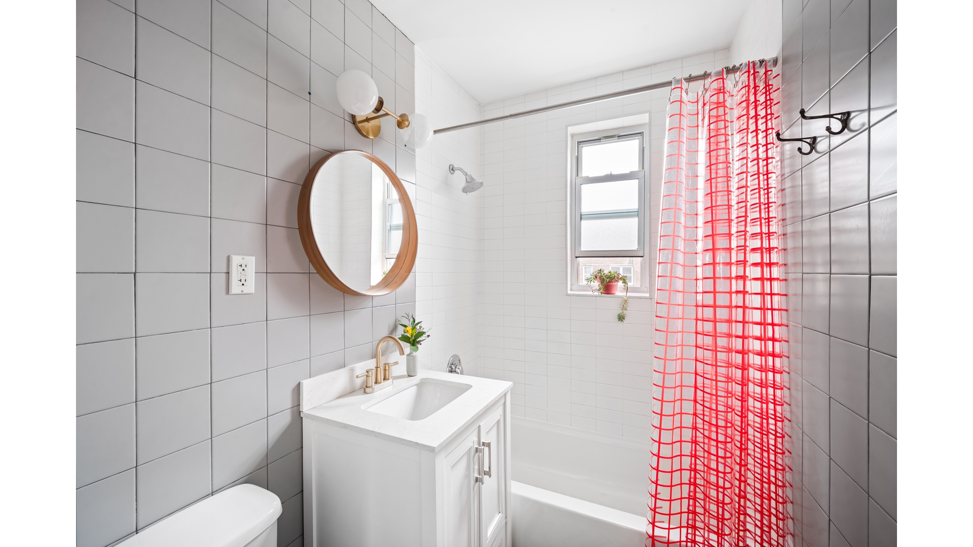 1155 OCEAN Avenue 4D