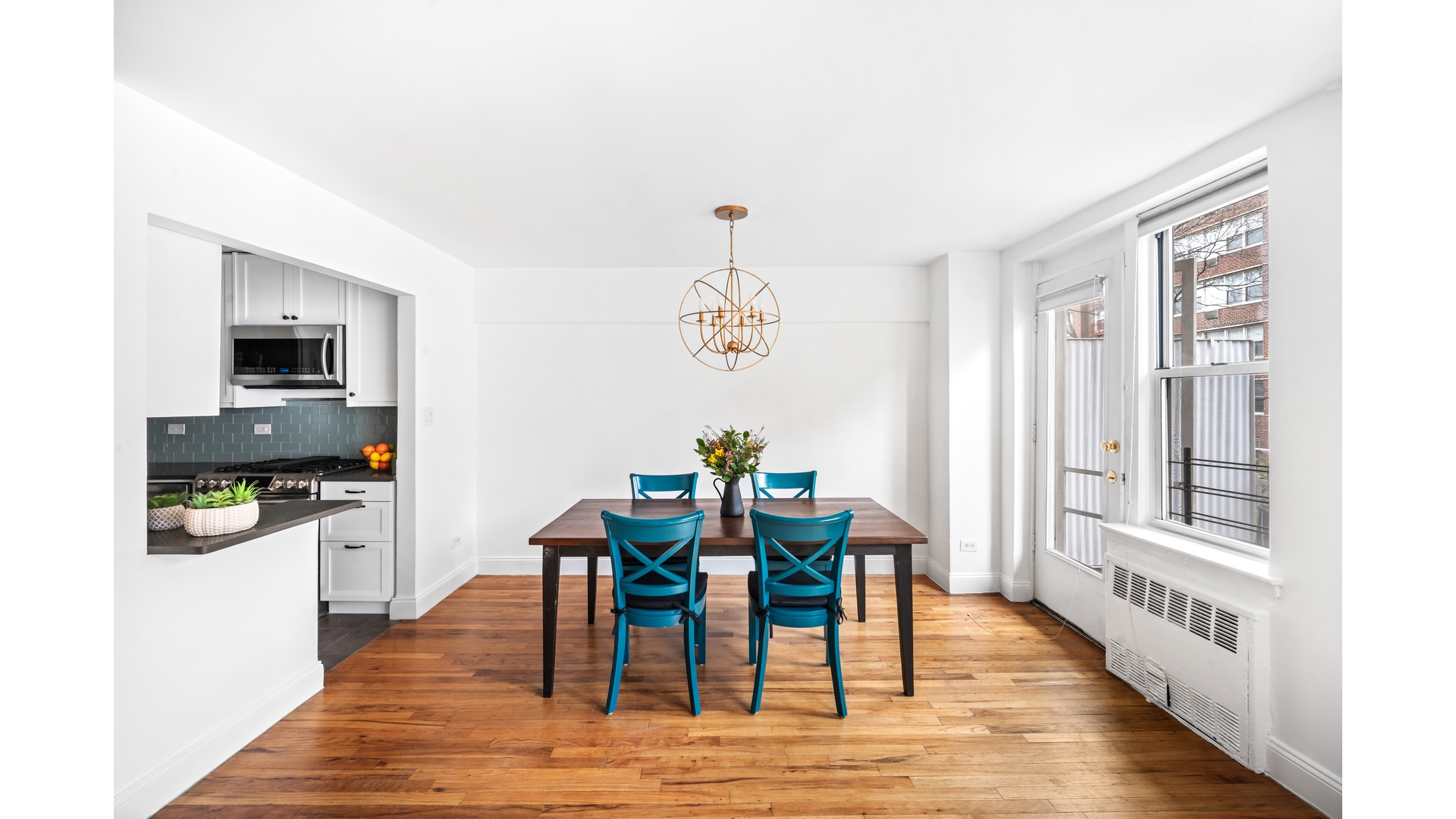 415 ARGYLE Road 2/3L