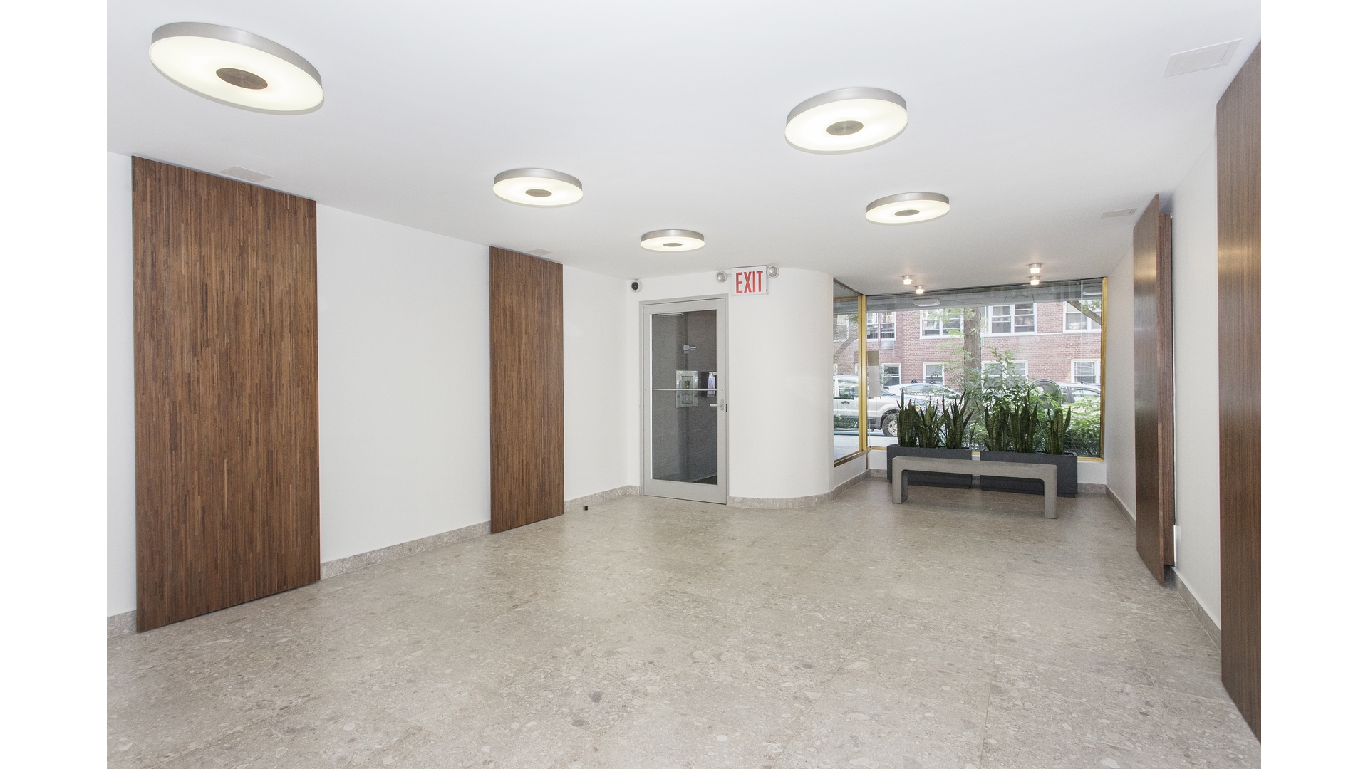 415 ARGYLE Road 2/3L