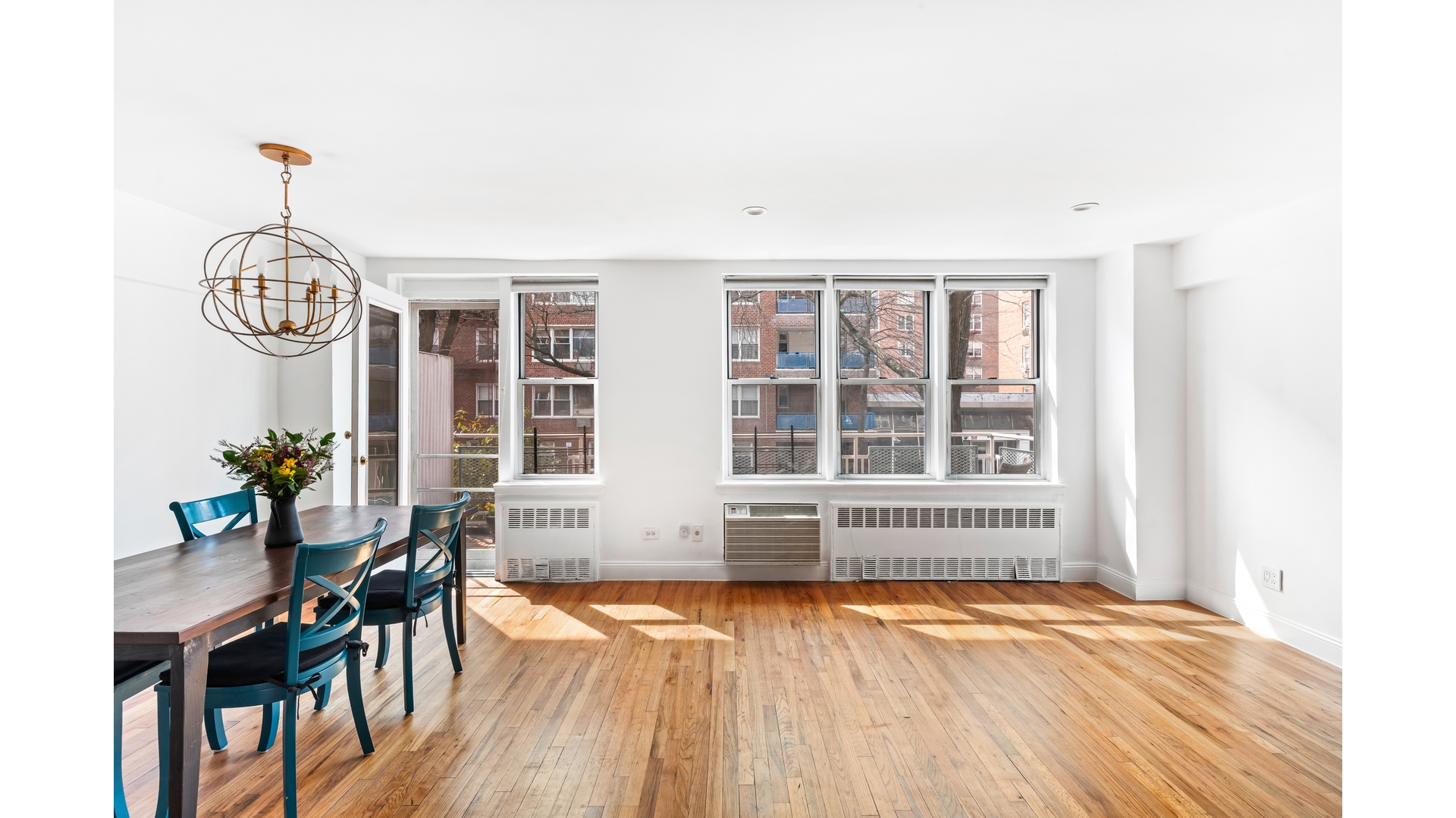 415 ARGYLE Road 2/3L