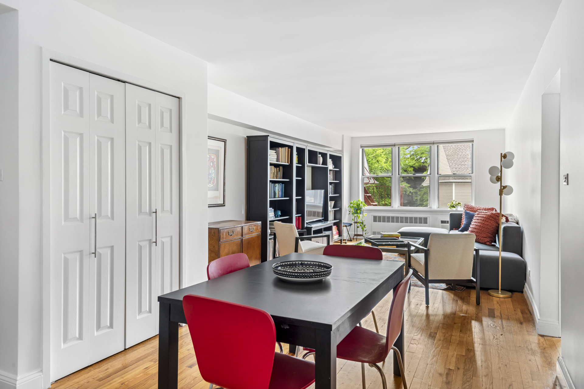 415 ARGYLE Road 3E