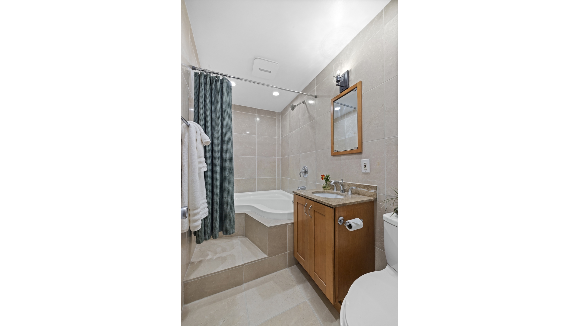 415 ARGYLE Road 4/5G