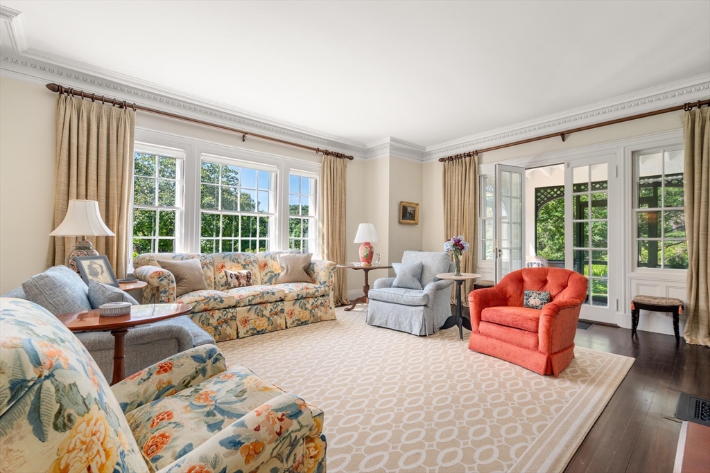 427 Westfield St