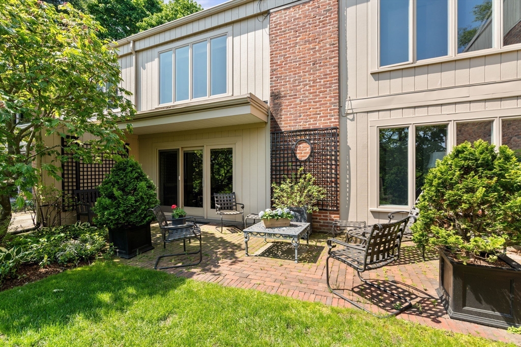 17 Fairgreen Place # 17