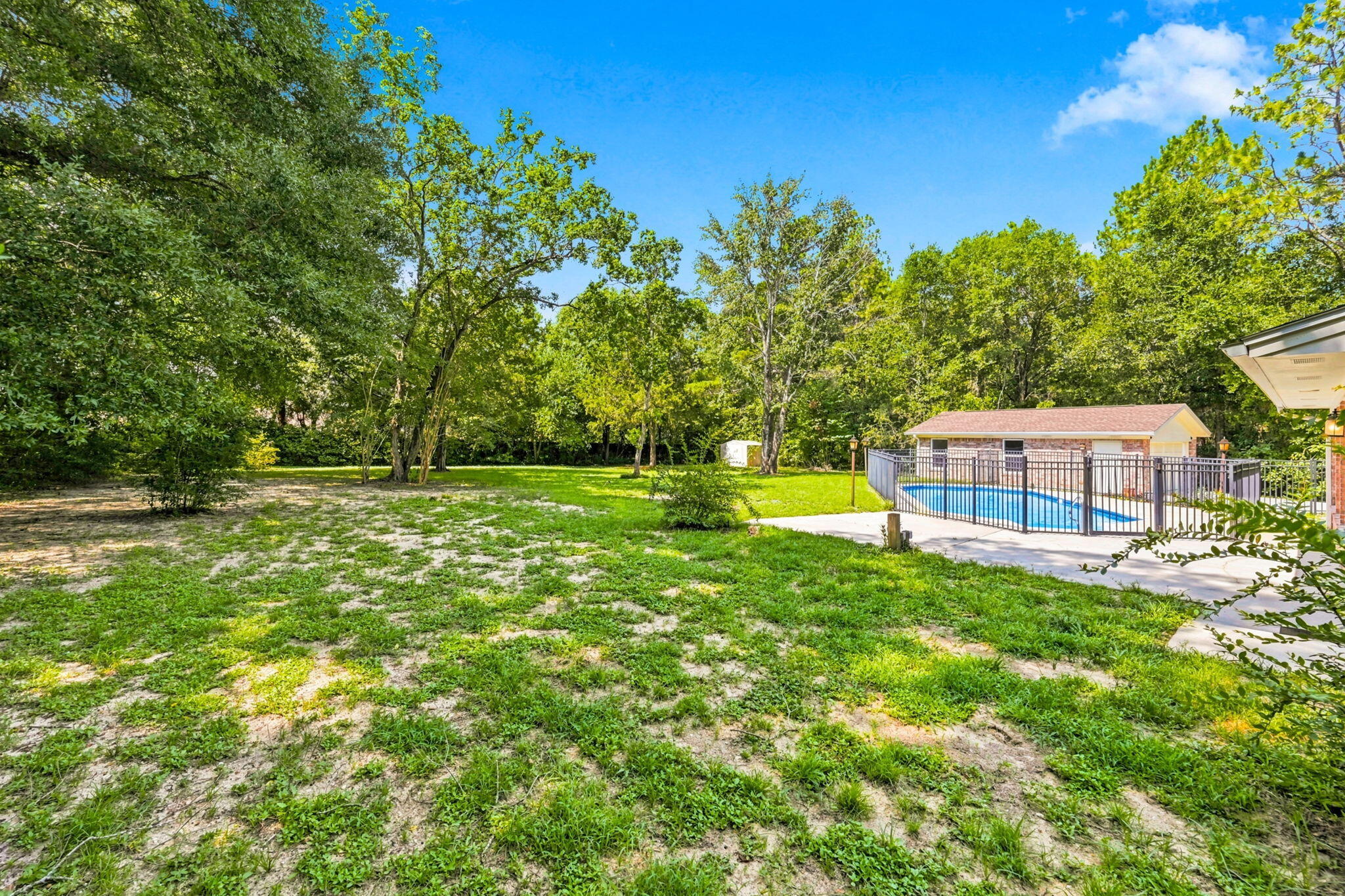 2402 Woodbine Drive