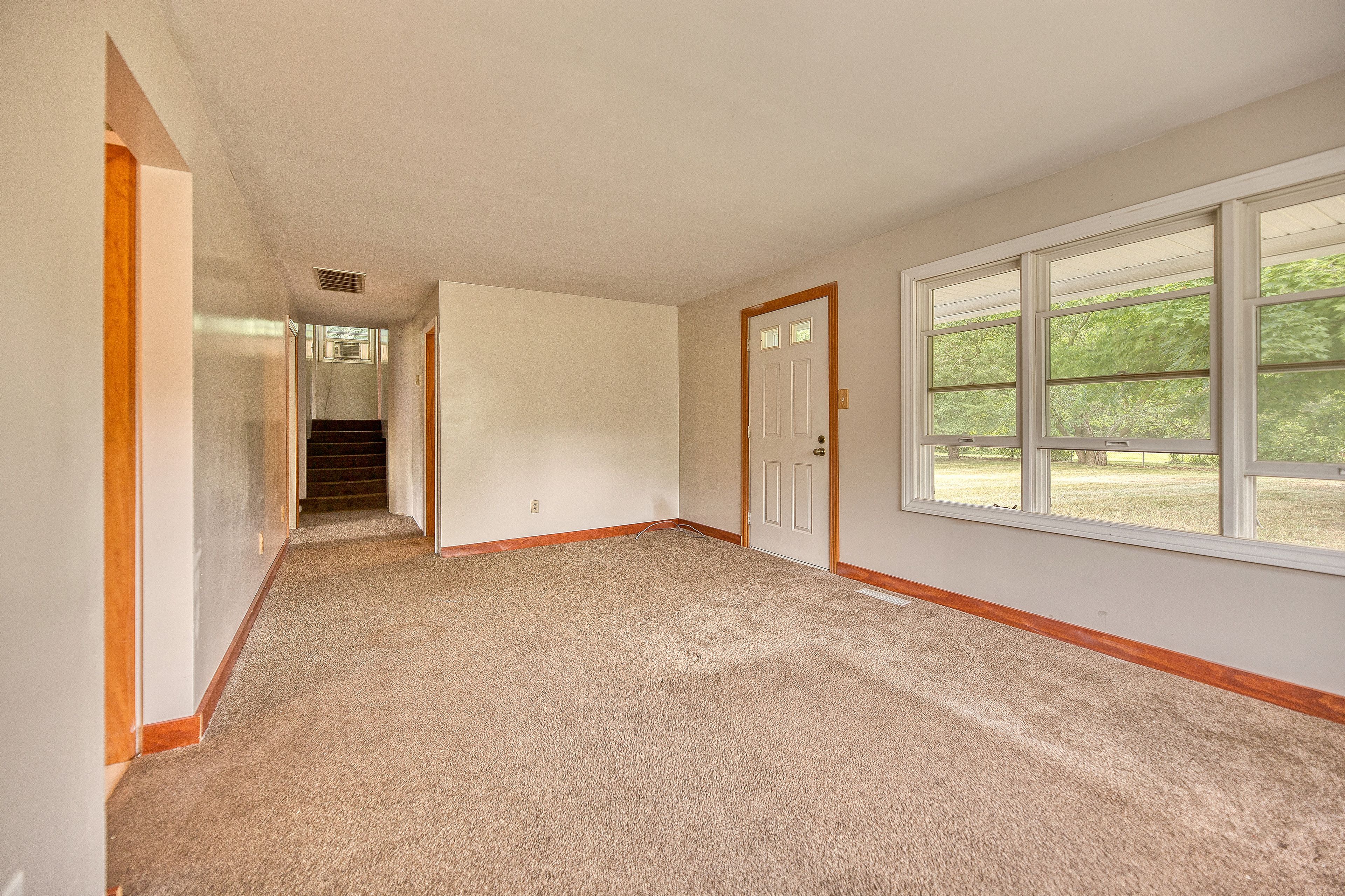 14297 MONTLE Road