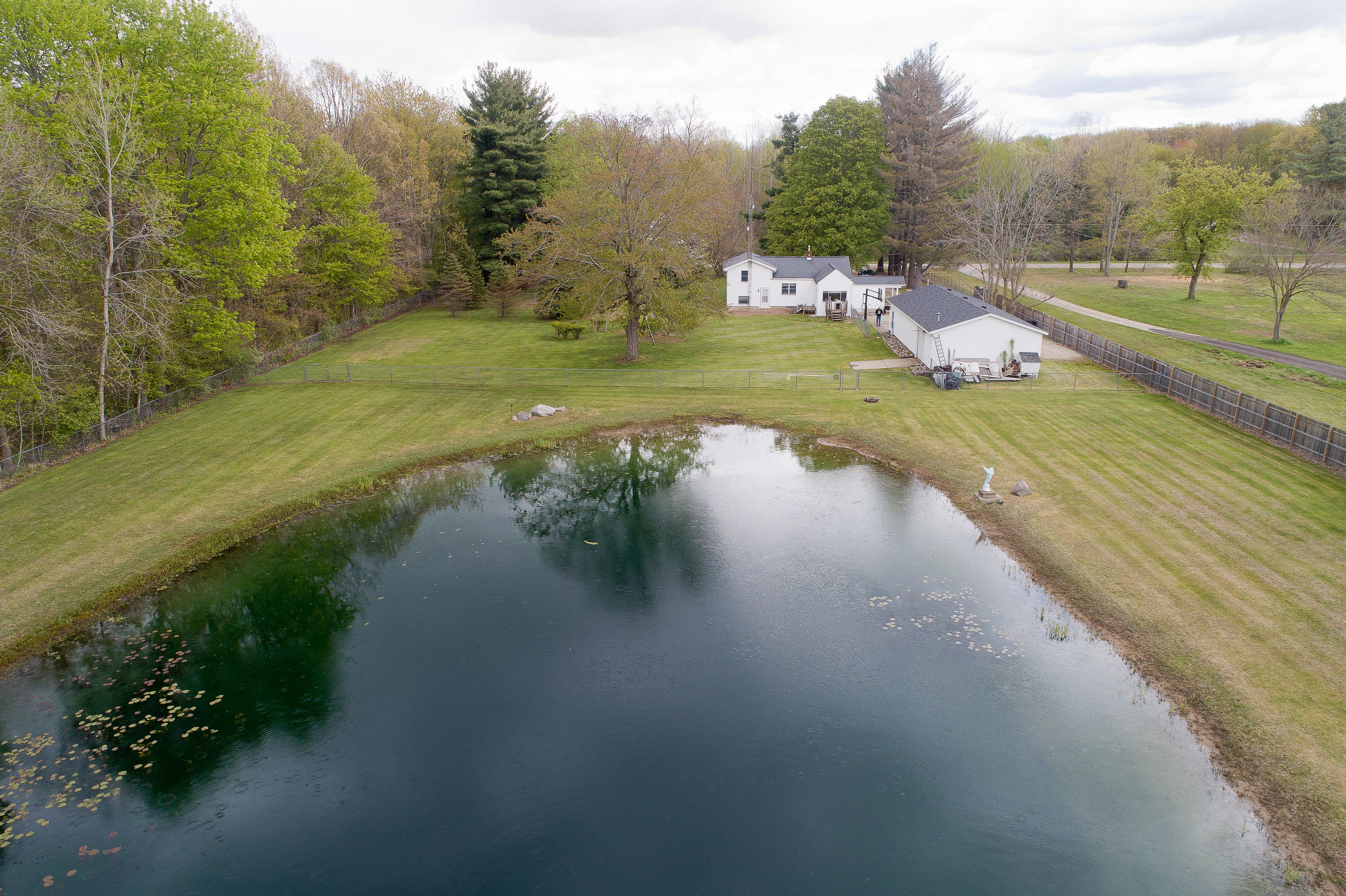 14297 MONTLE Road