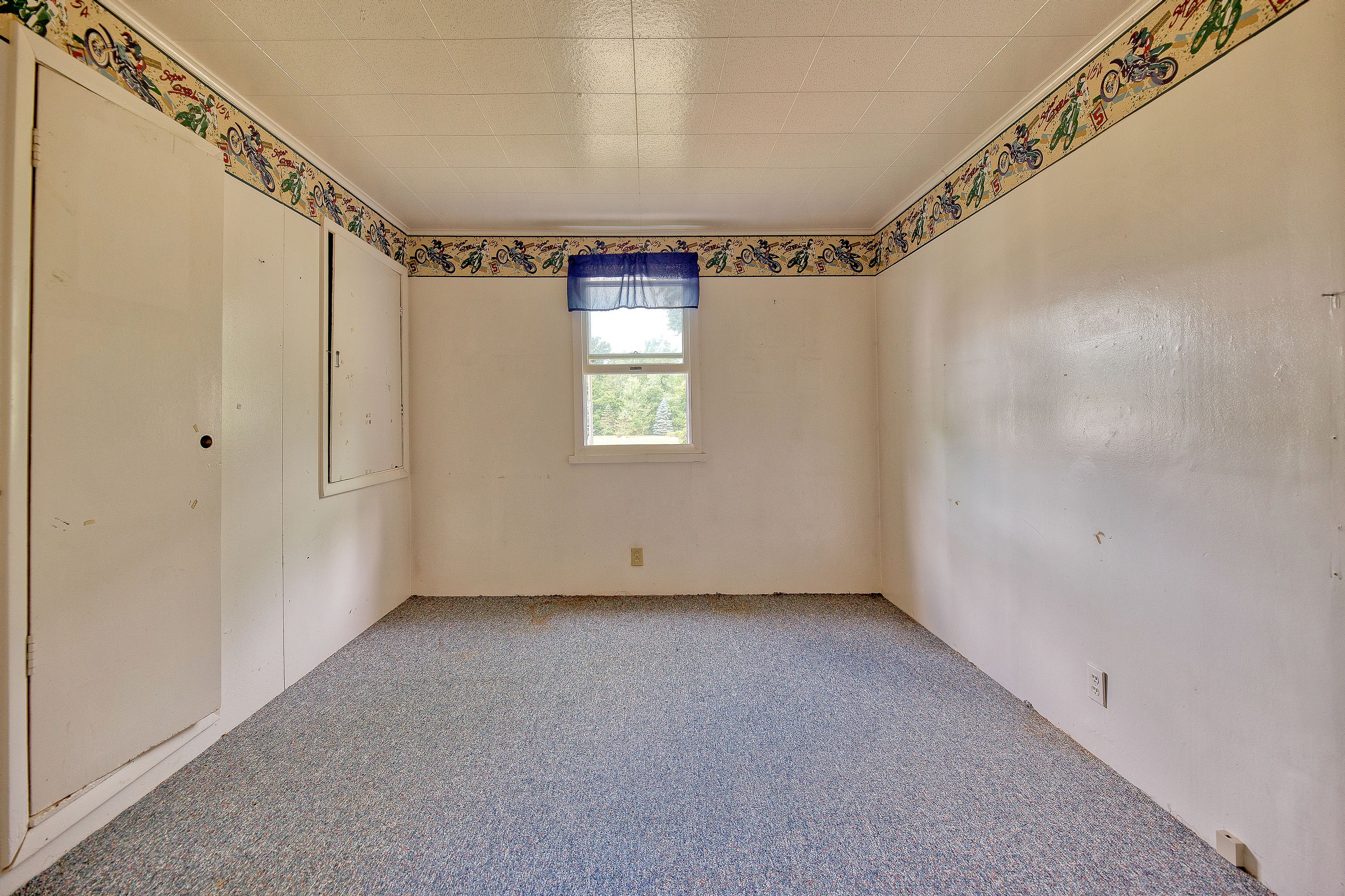 14297 MONTLE Road
