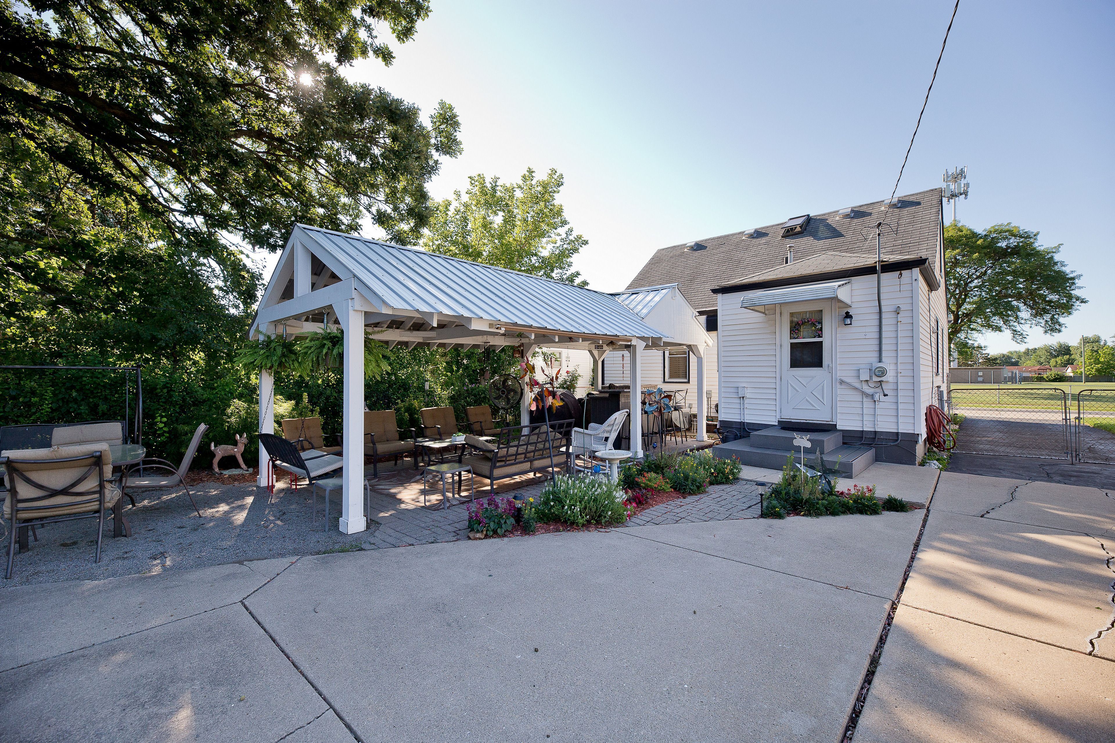 18797 MELVIN Street