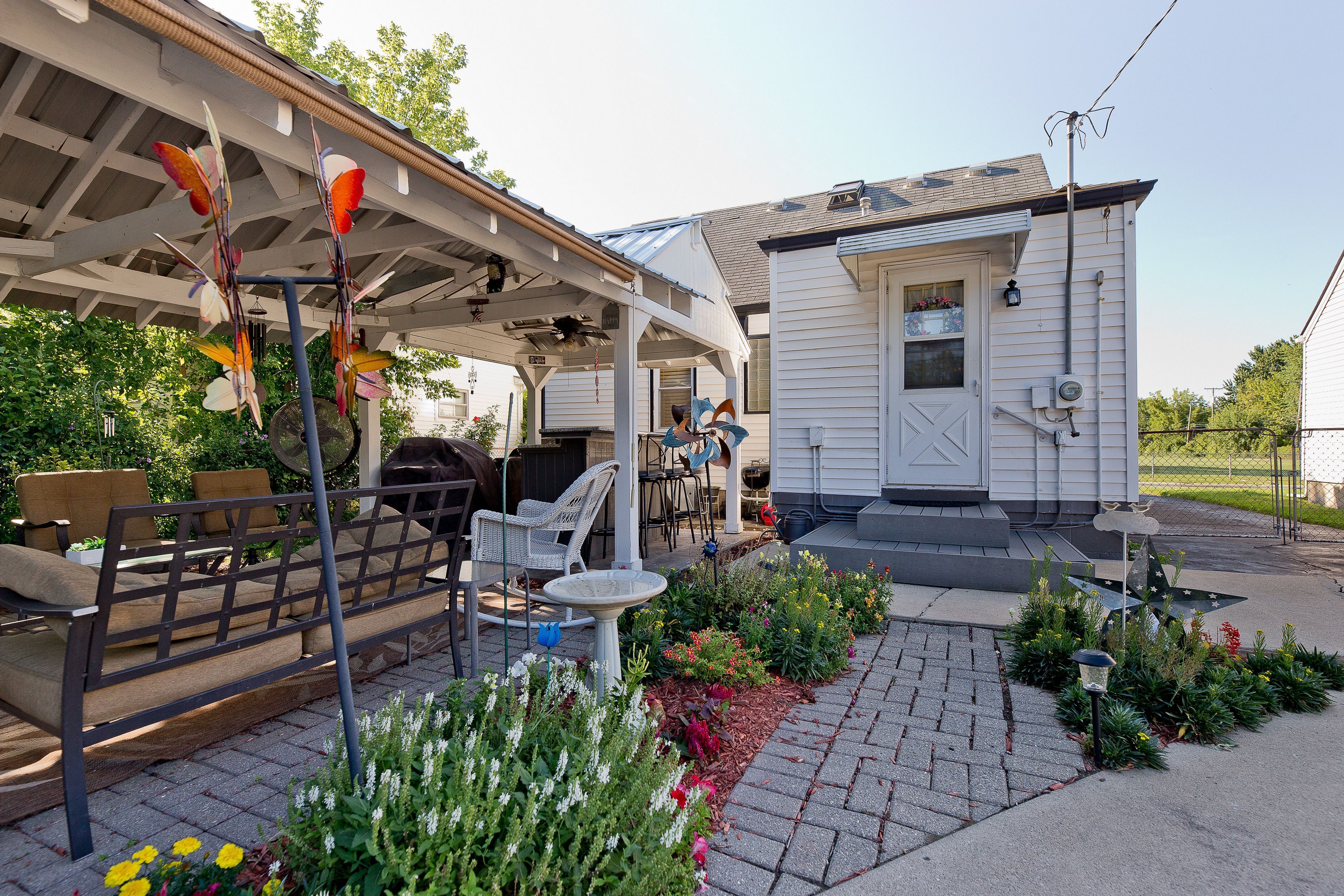 18797 MELVIN Street