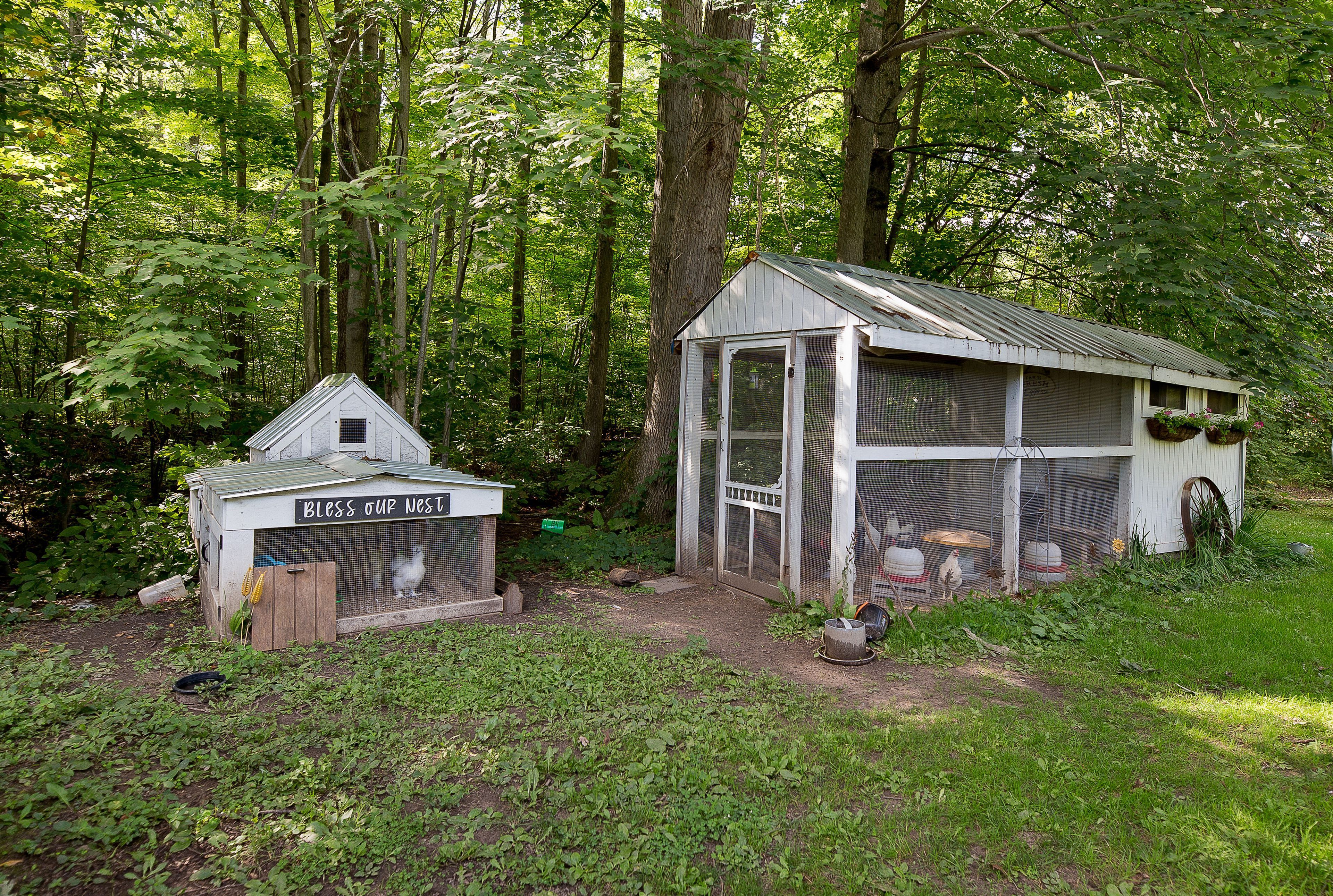 1294 E WILLARD Road