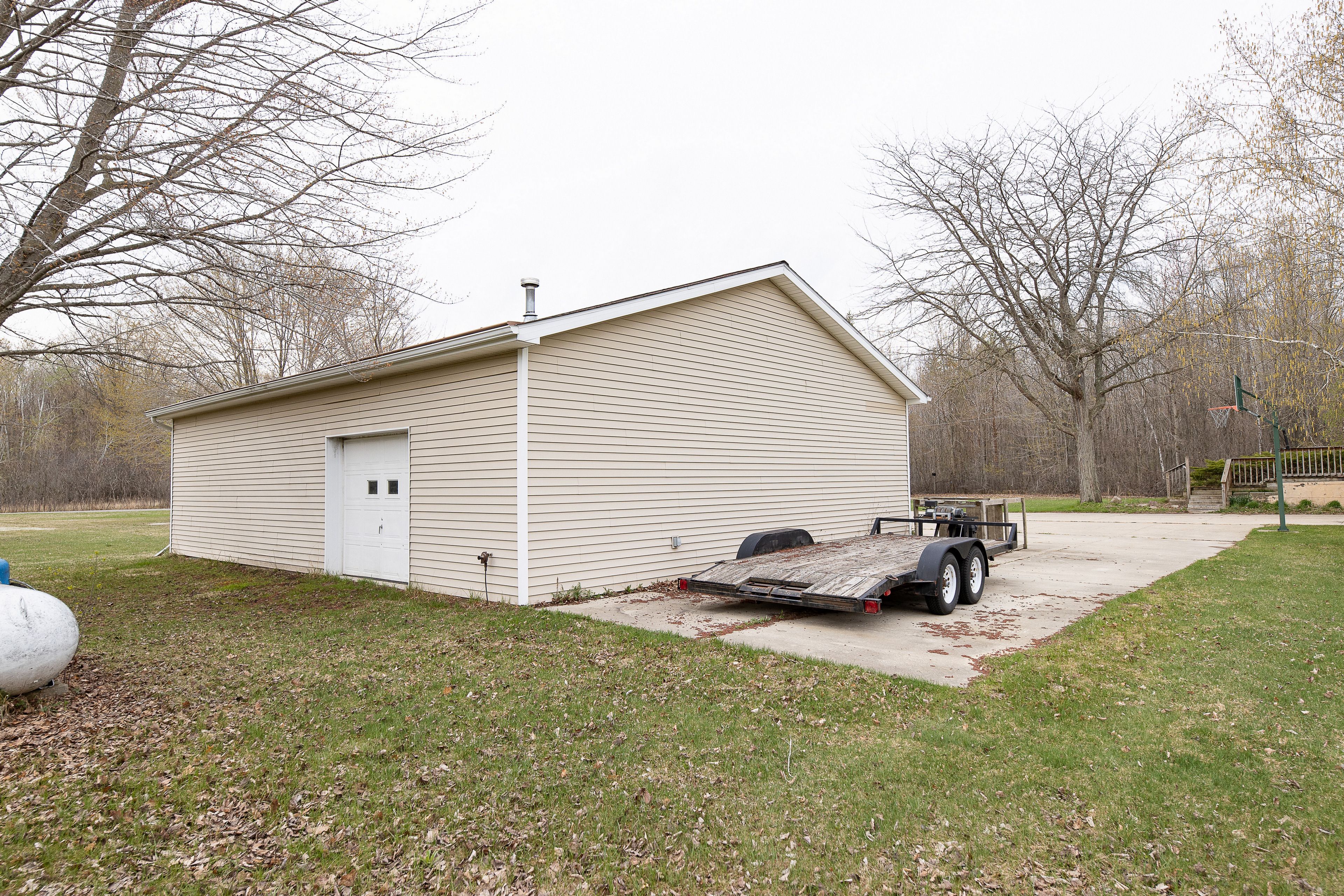 11405 BELL Road