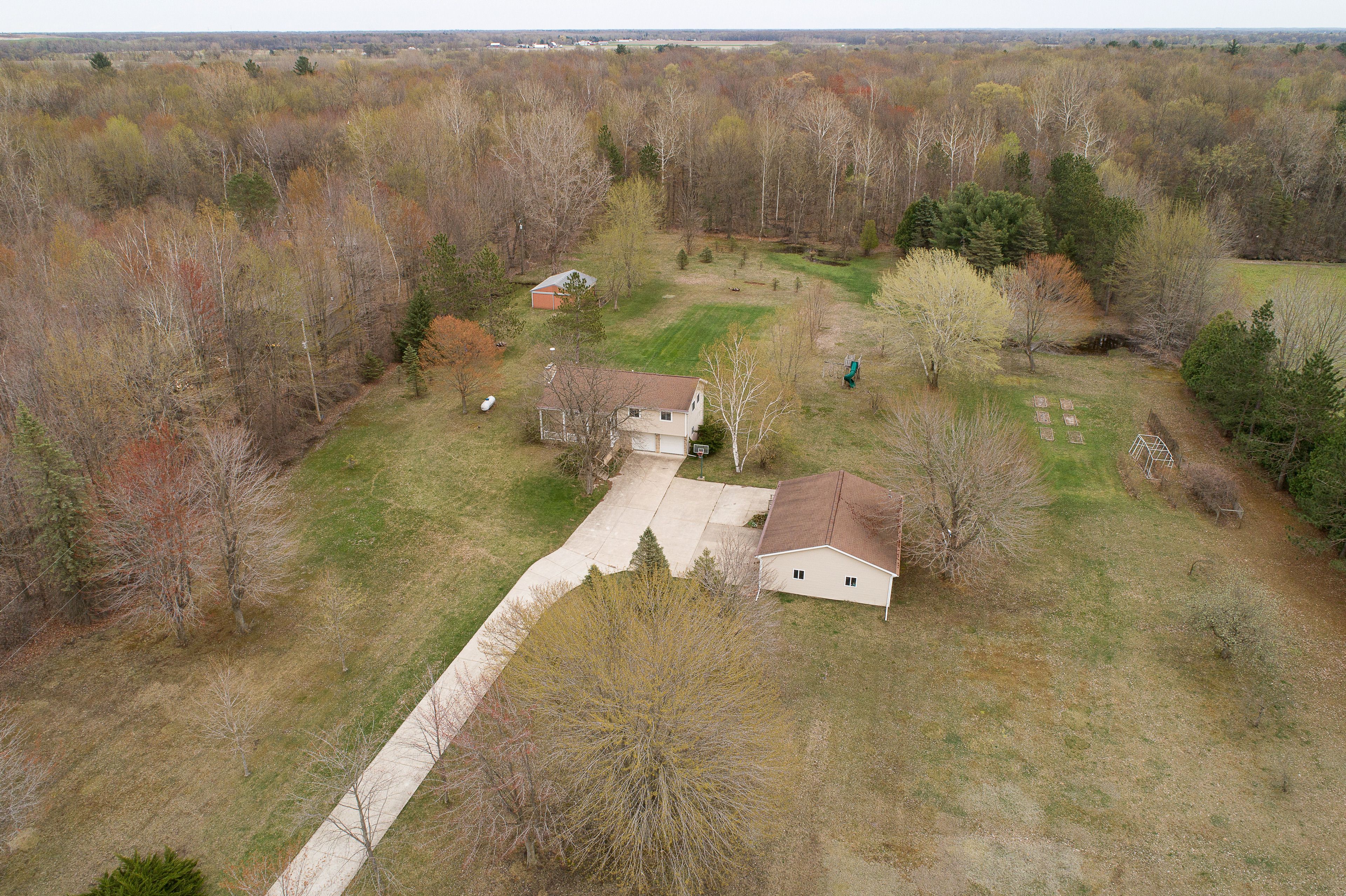 11405 BELL Road