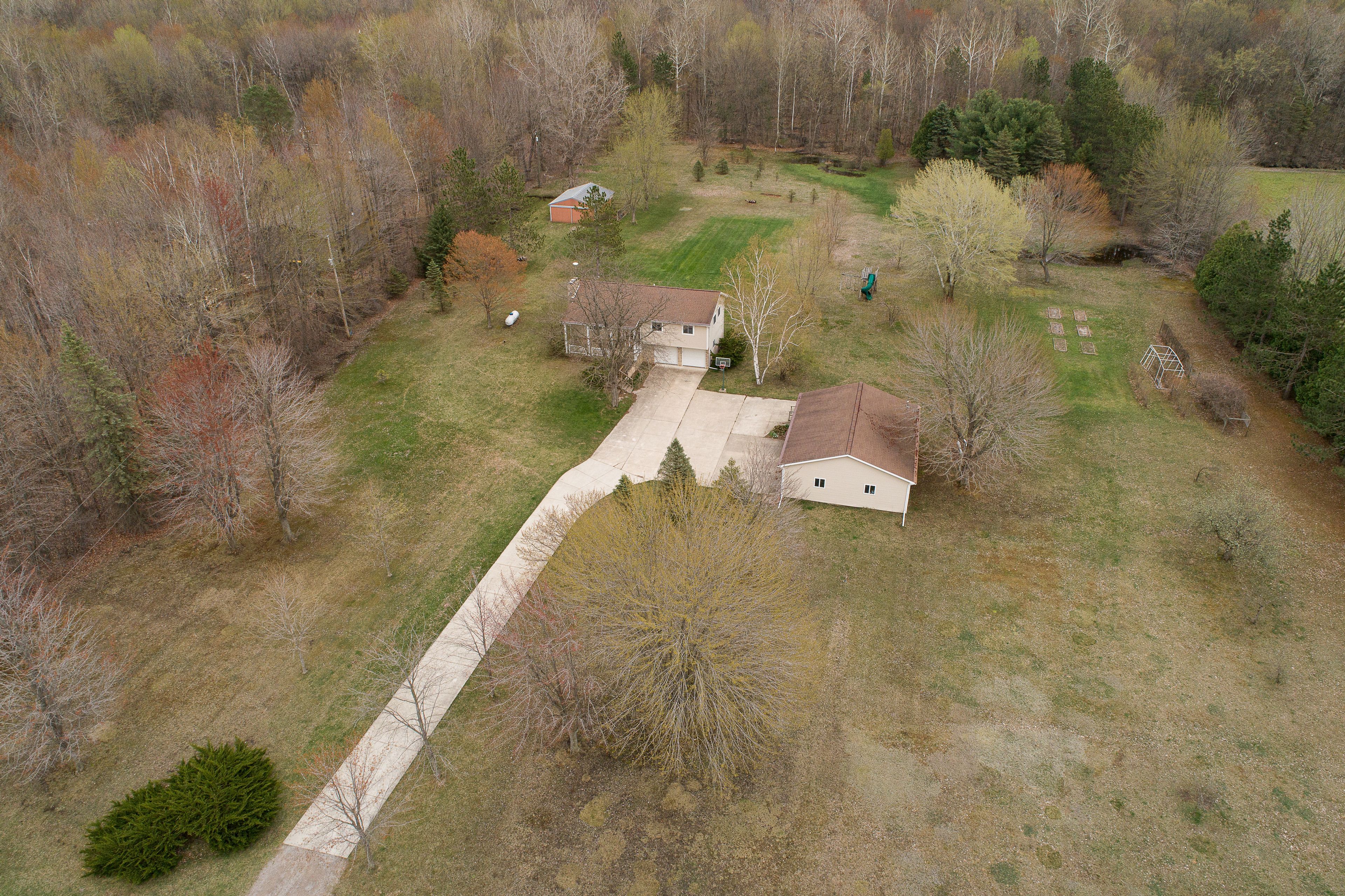 11405 BELL Road