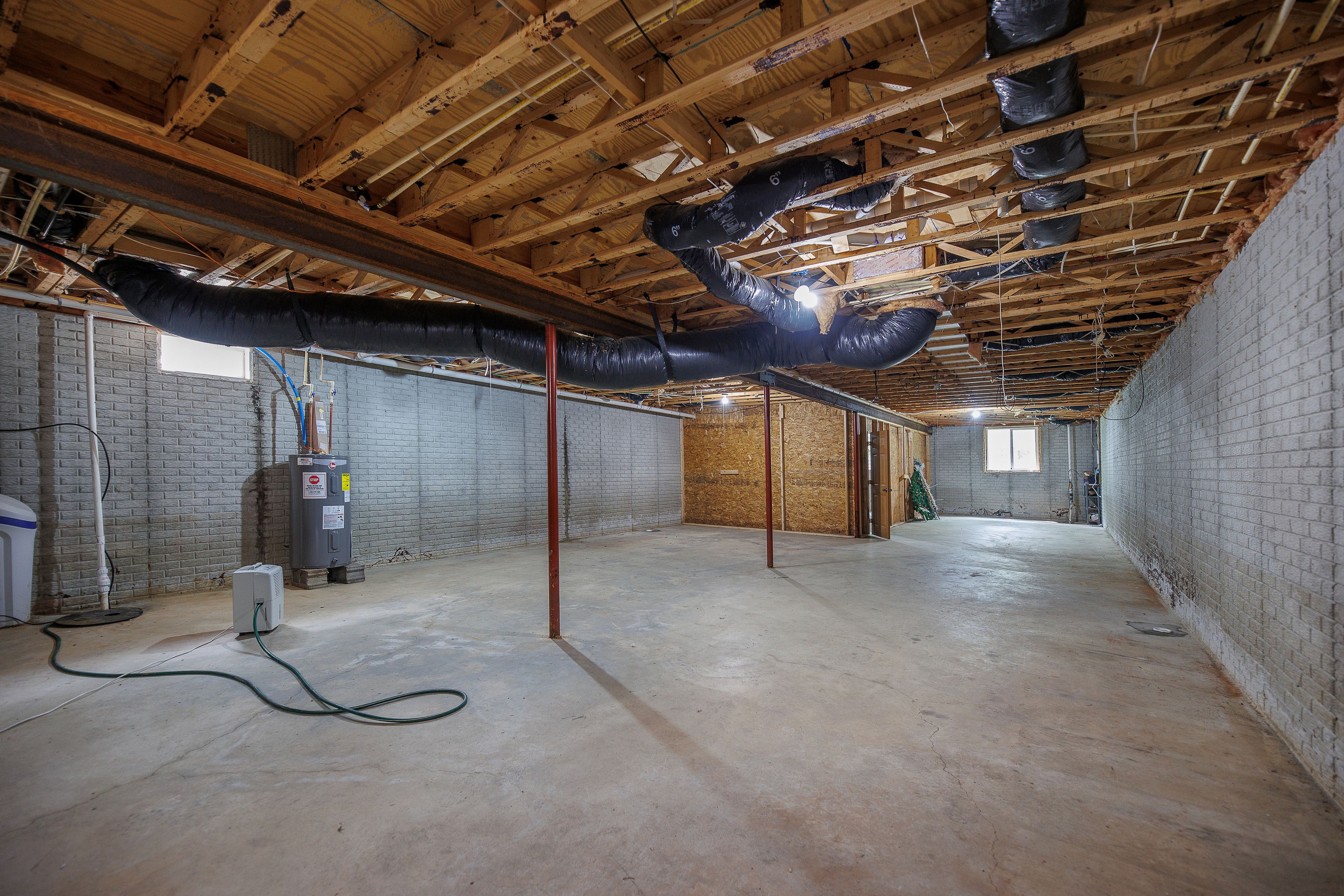 13422 N LEWIS Road
