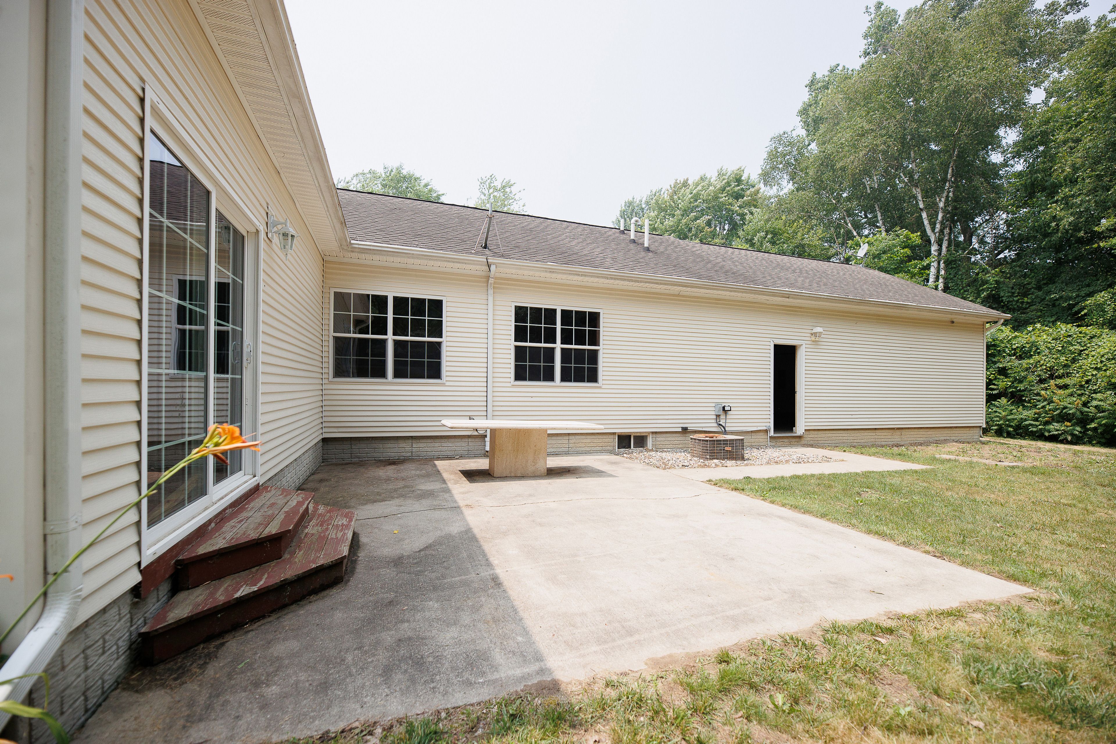 13422 N LEWIS Road