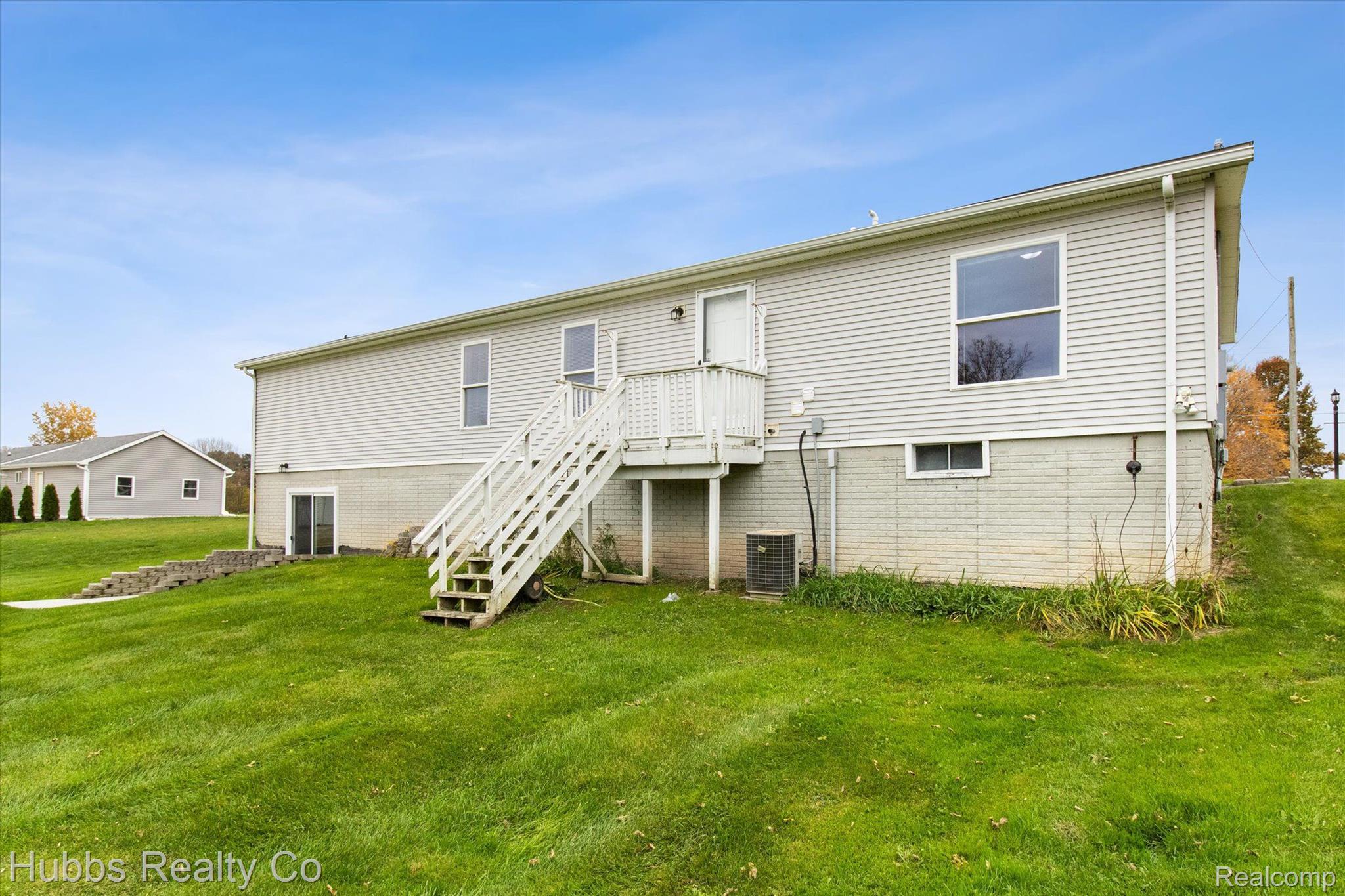 5083 BIRCH RUN Road