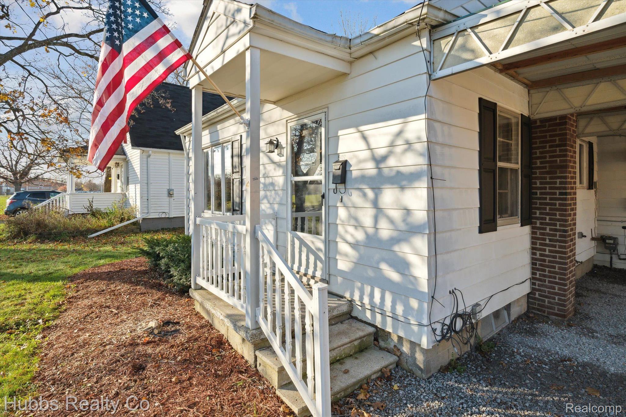 507 CHERRY Street