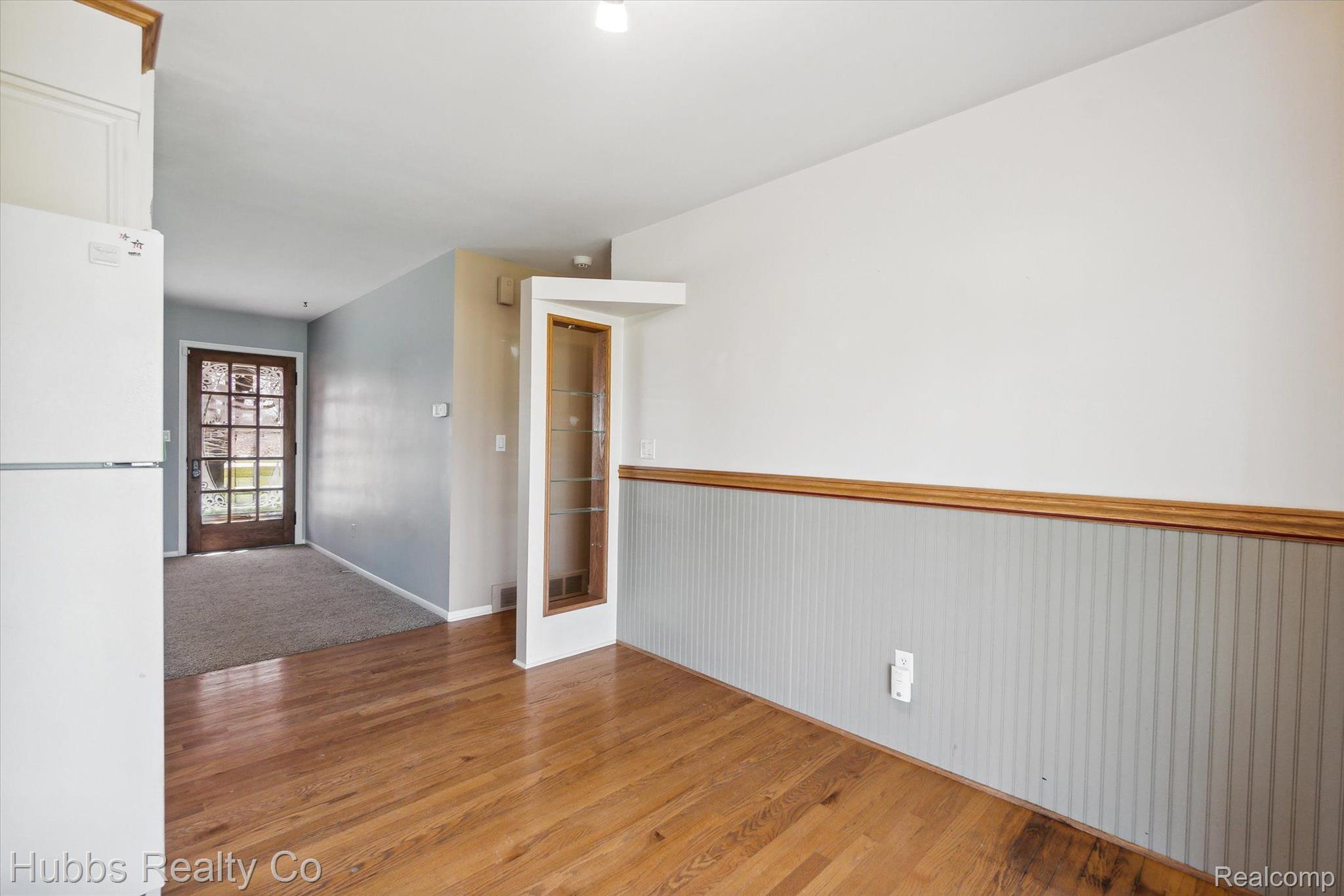 4115 N NEW LOTHROP Road