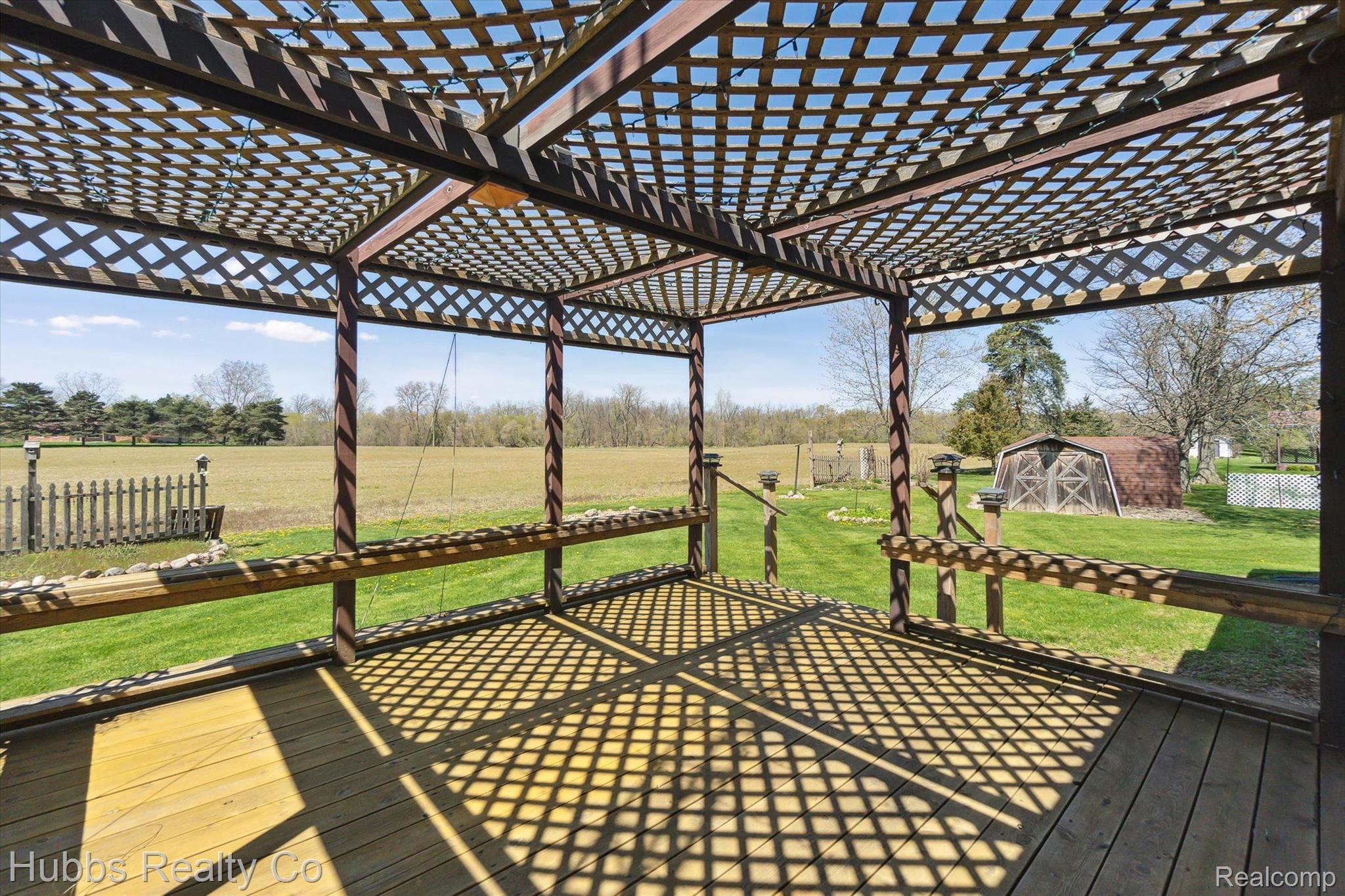 4115 N NEW LOTHROP Road