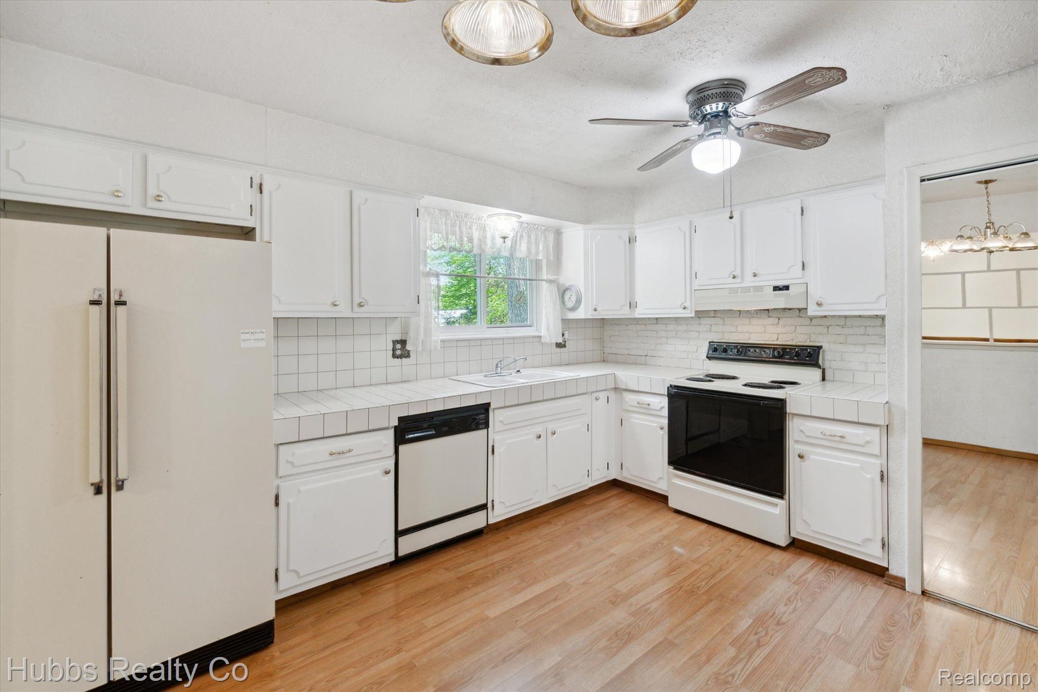 5278 MOCERI Lane