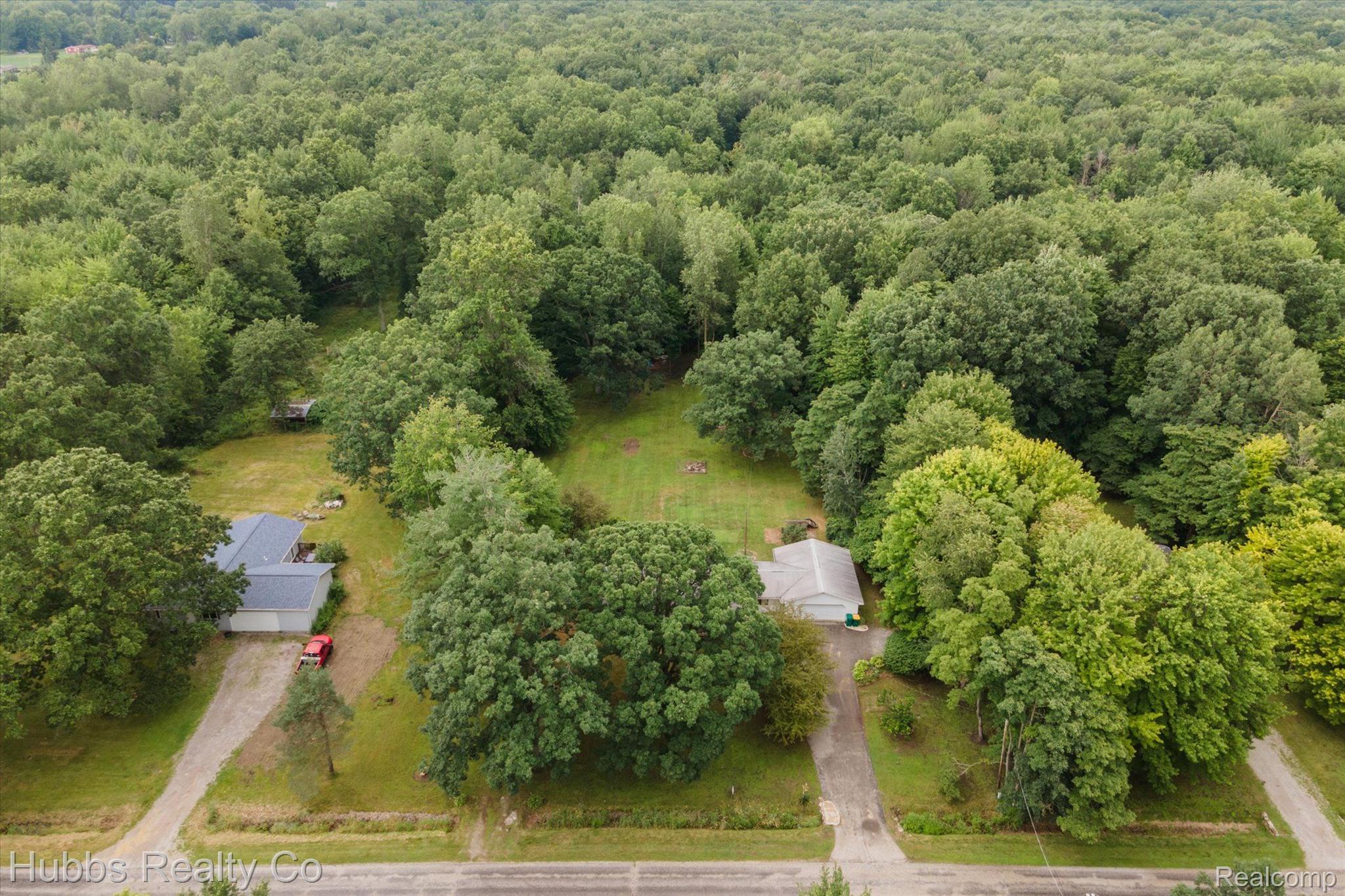 1247 E BURT Road