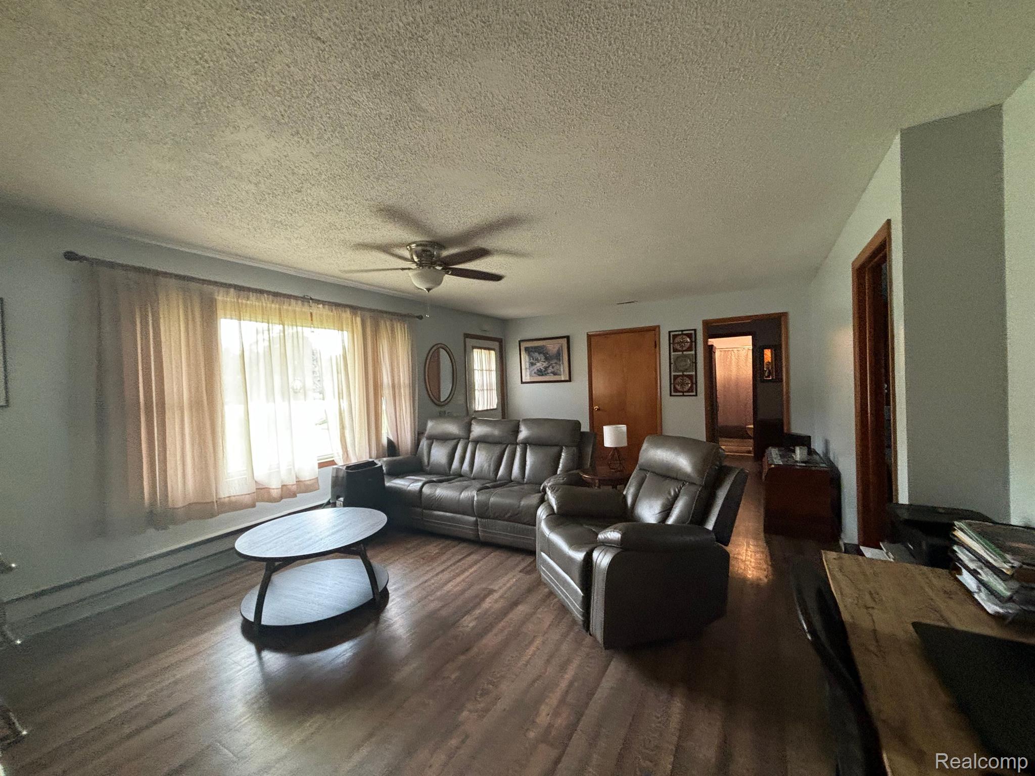 3818 W SAGINAW Road