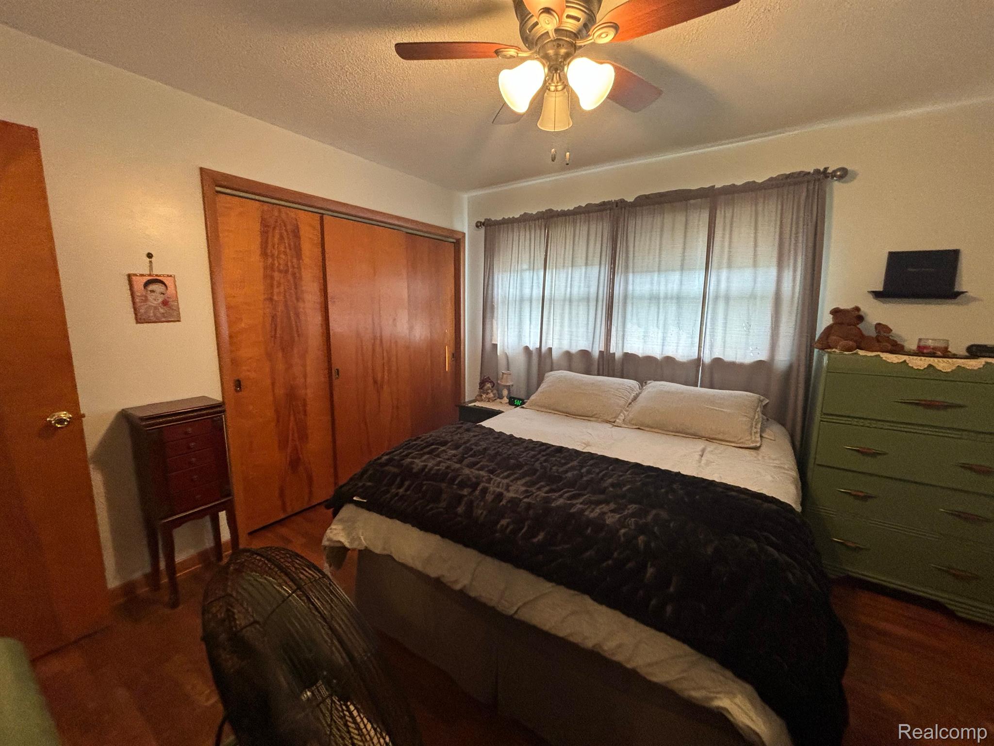 3818 W SAGINAW Road