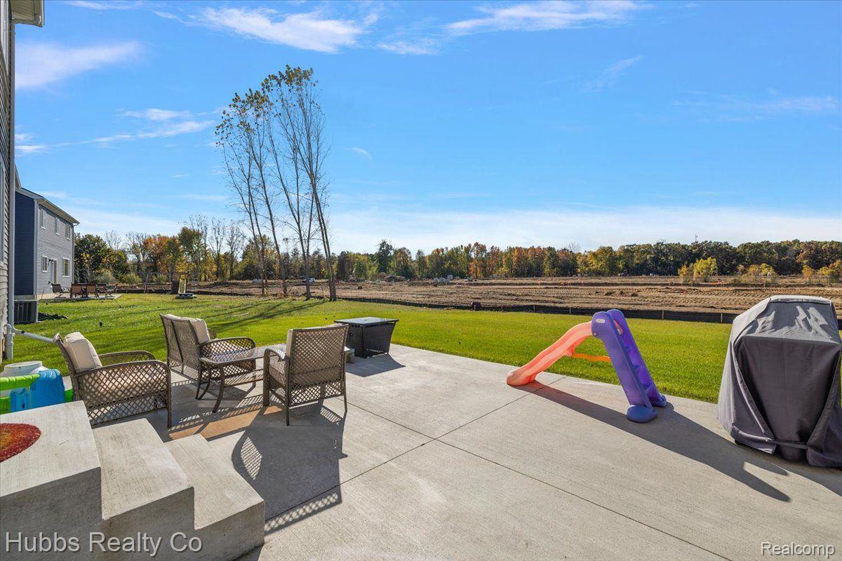 354 Hidden River E