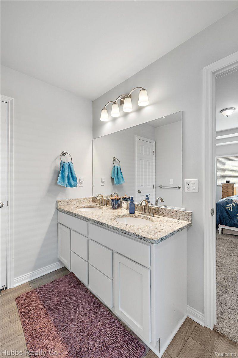 354 Hidden River E