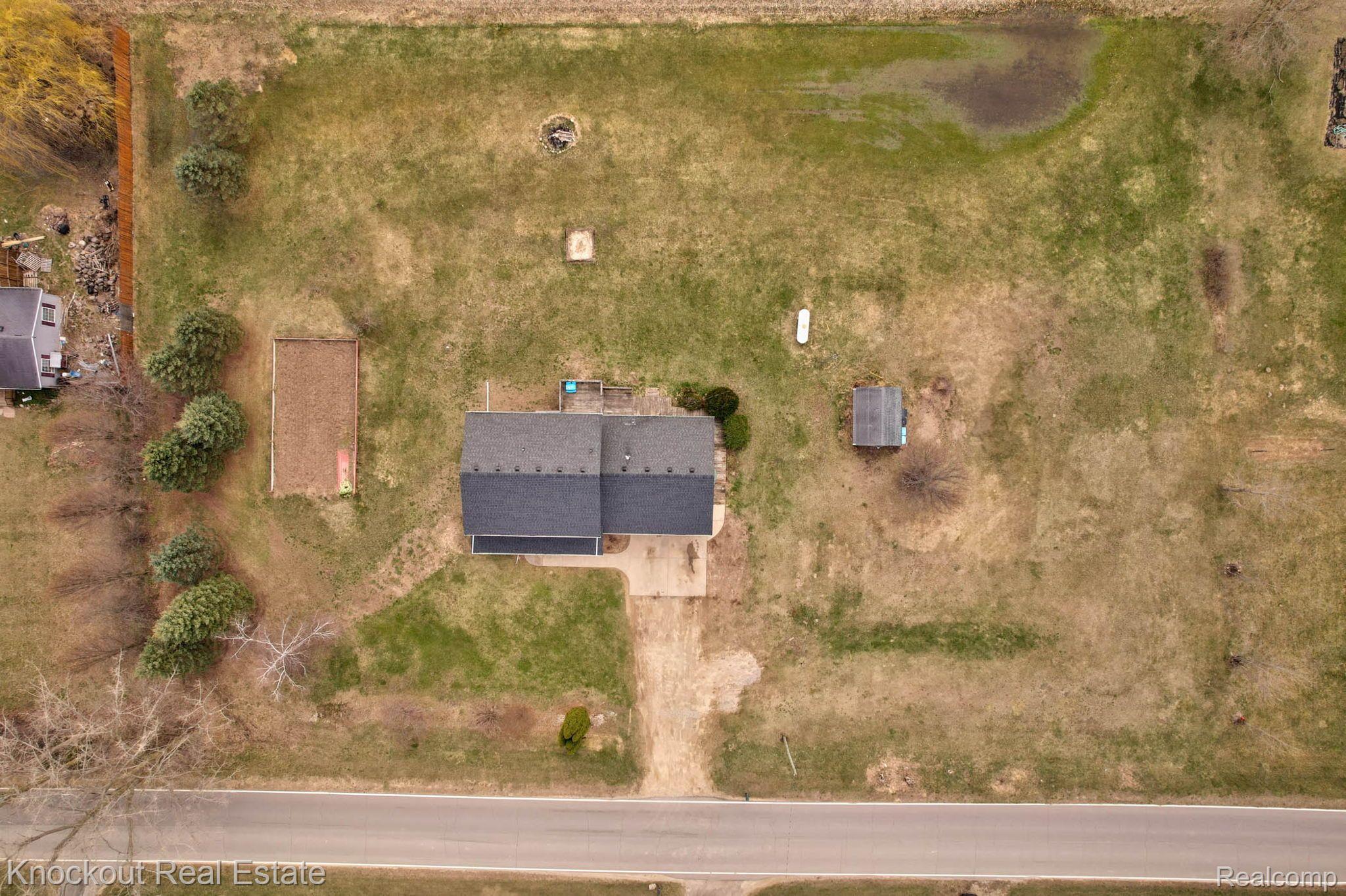 3353 MURPHY LAKE Road