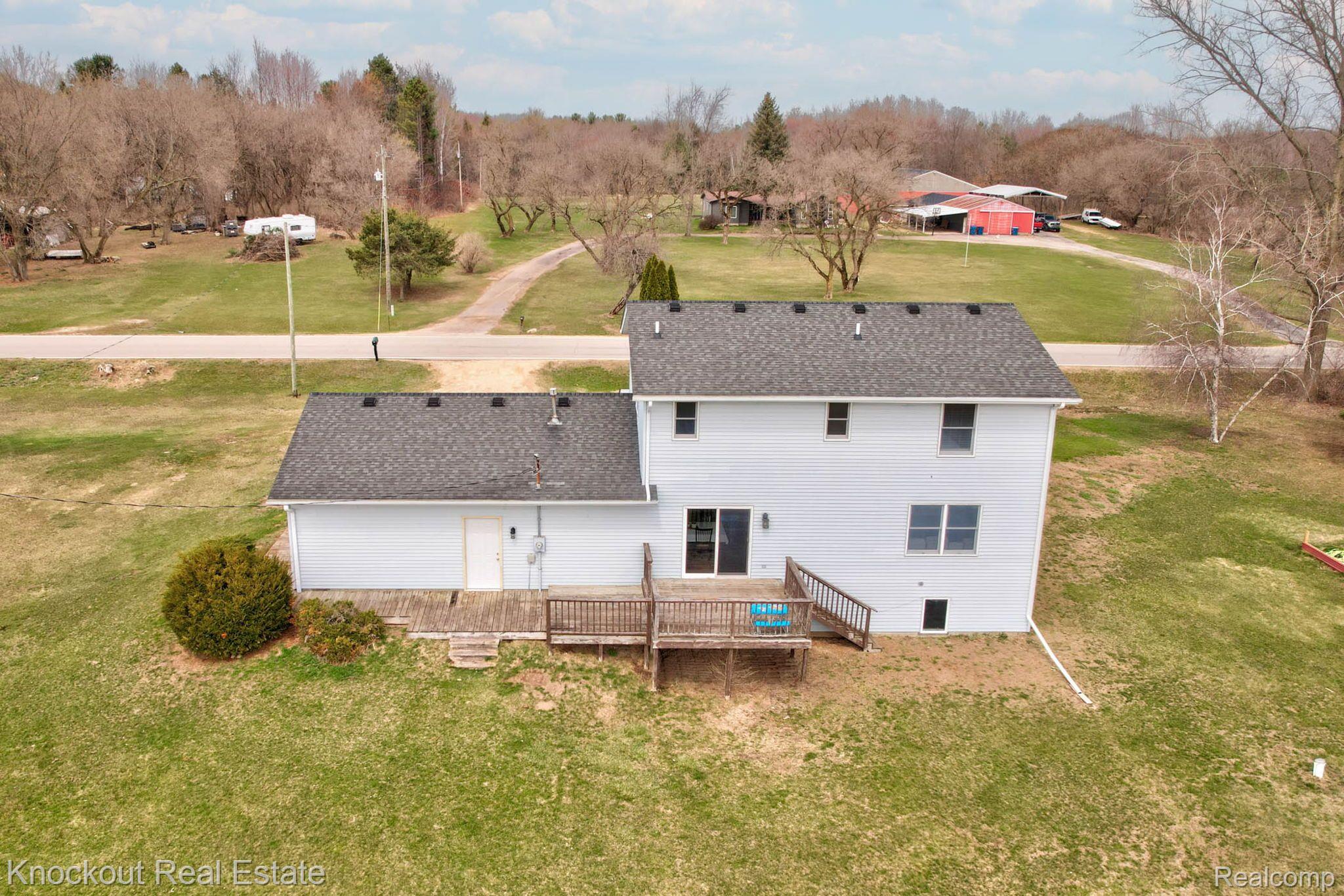 3353 MURPHY LAKE Road