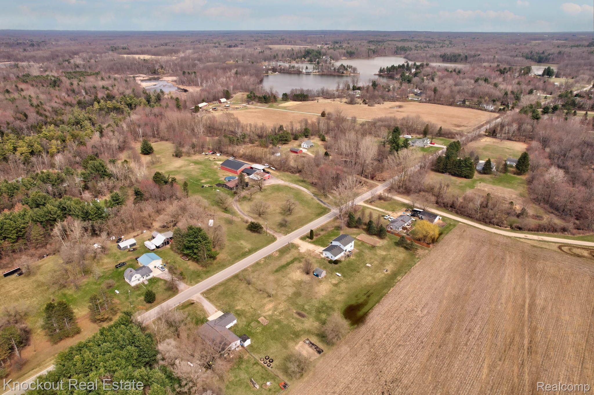 3353 MURPHY LAKE Road