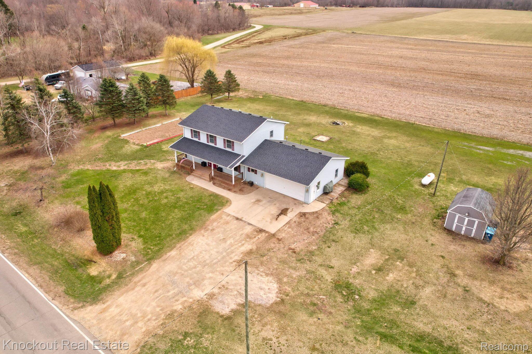 3353 MURPHY LAKE Road