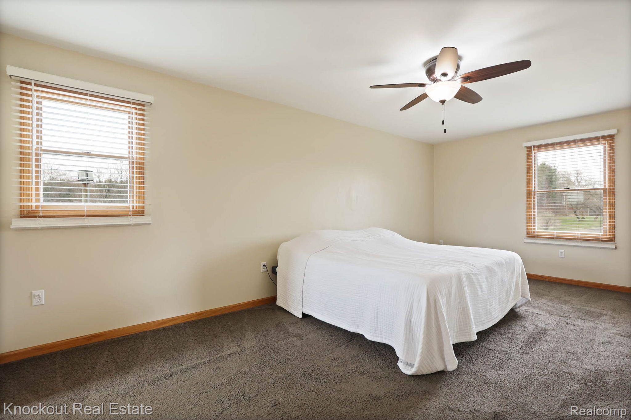 3353 MURPHY LAKE Road