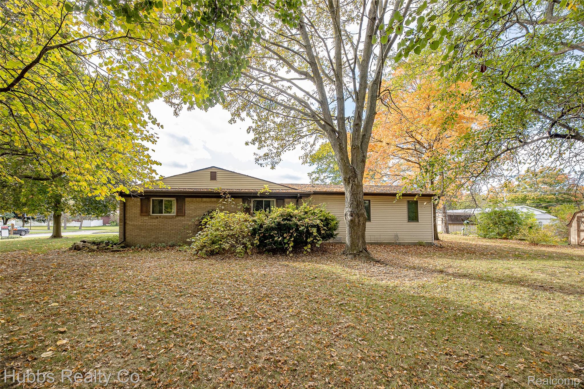 7122 Abbey Lane