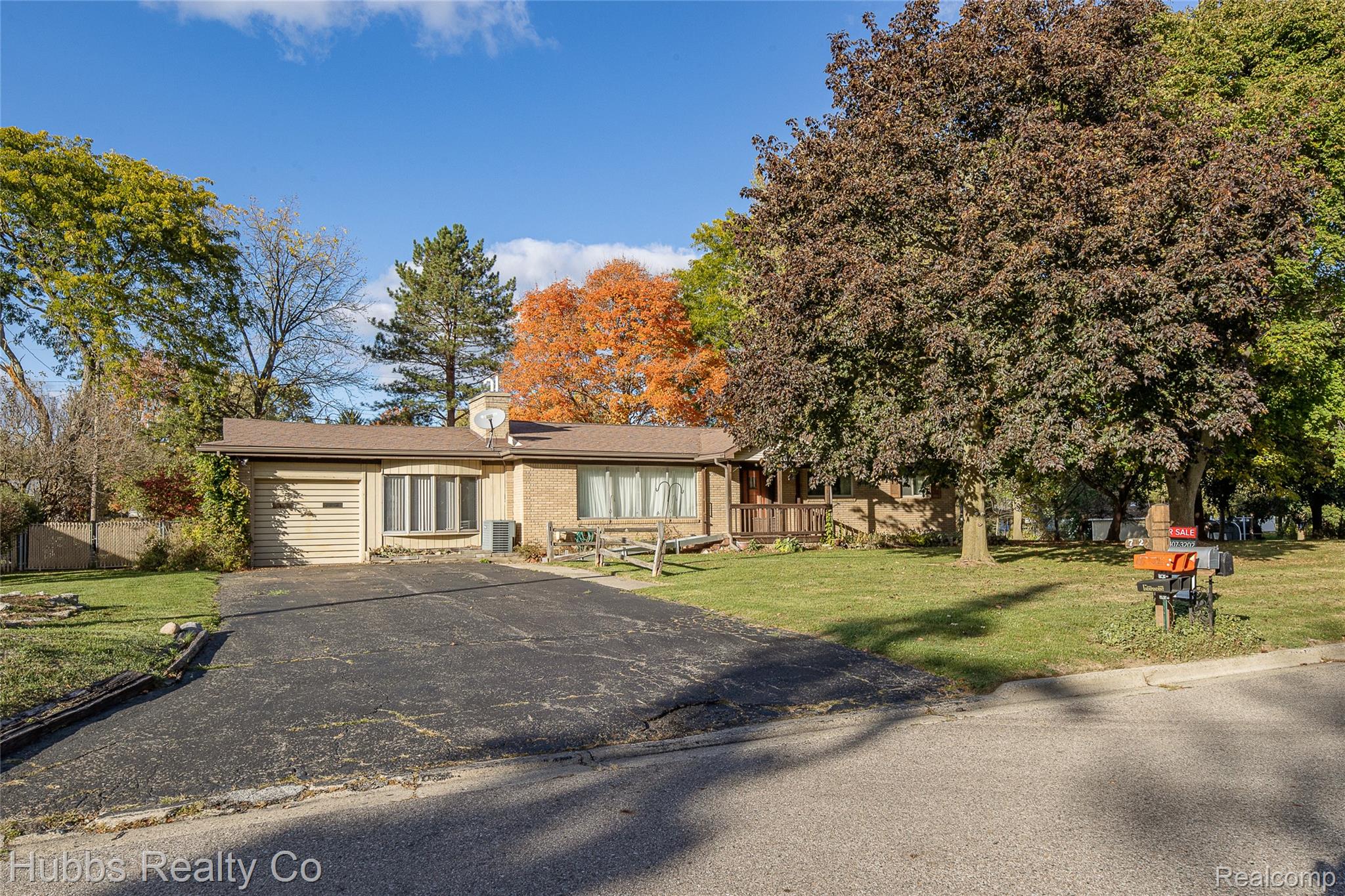 7122 Abbey Lane