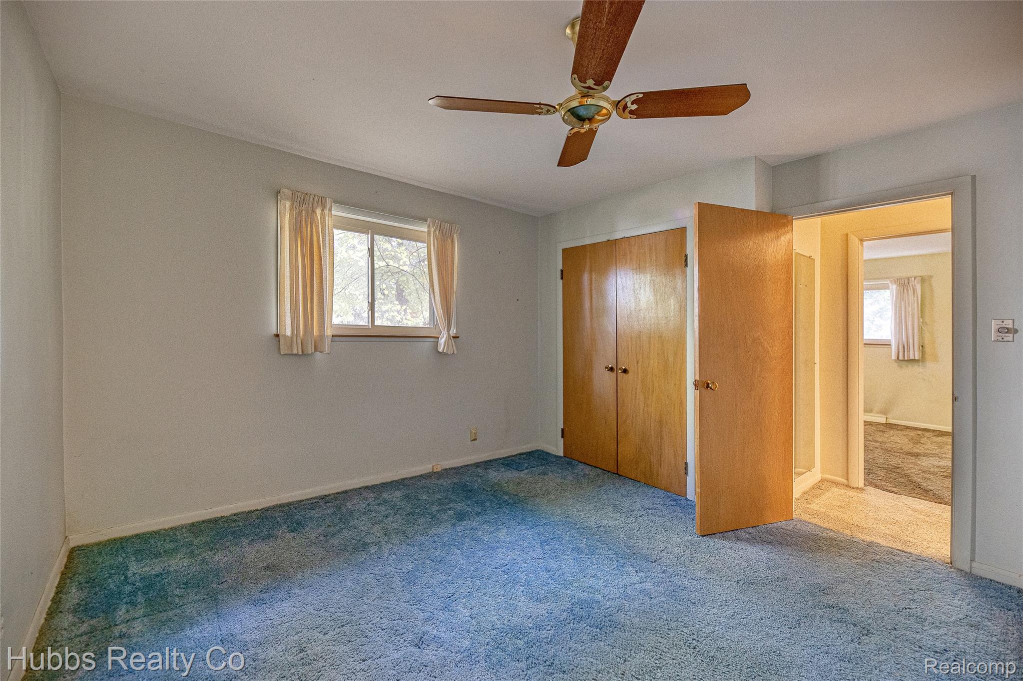 7122 Abbey Lane