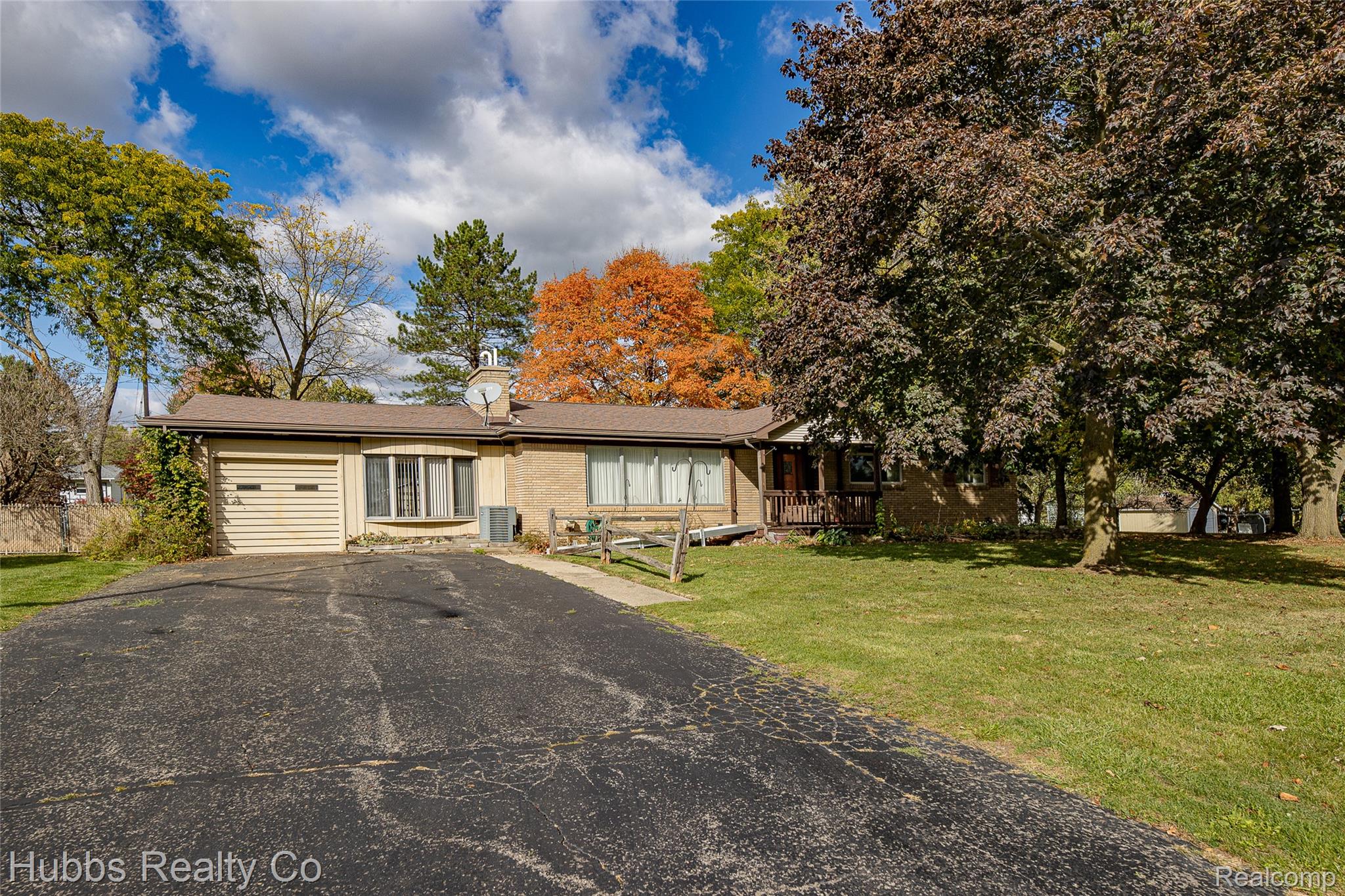 7122 Abbey Lane