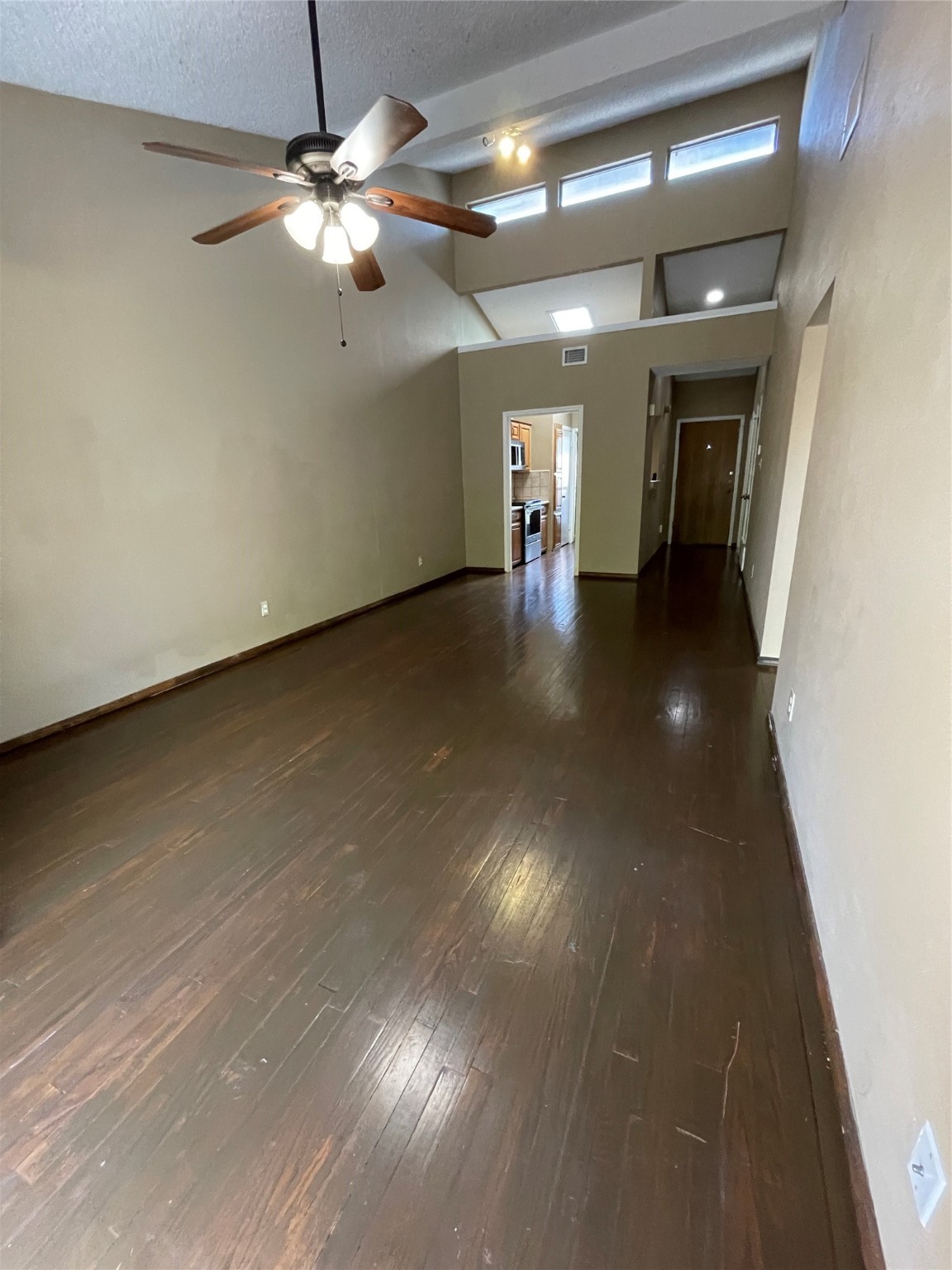 2204 W Park Boulevard 3303