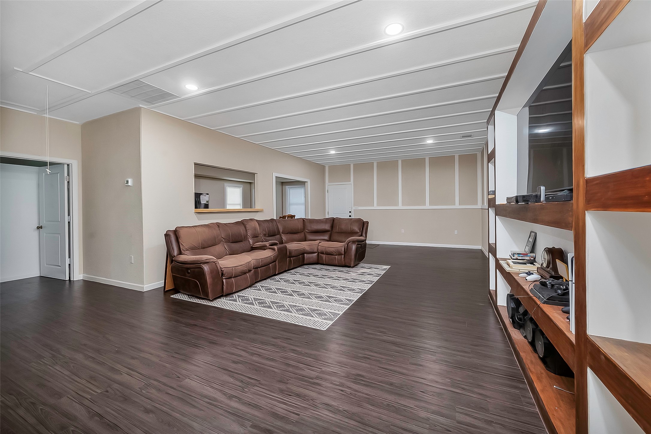 16420 County Road 2501