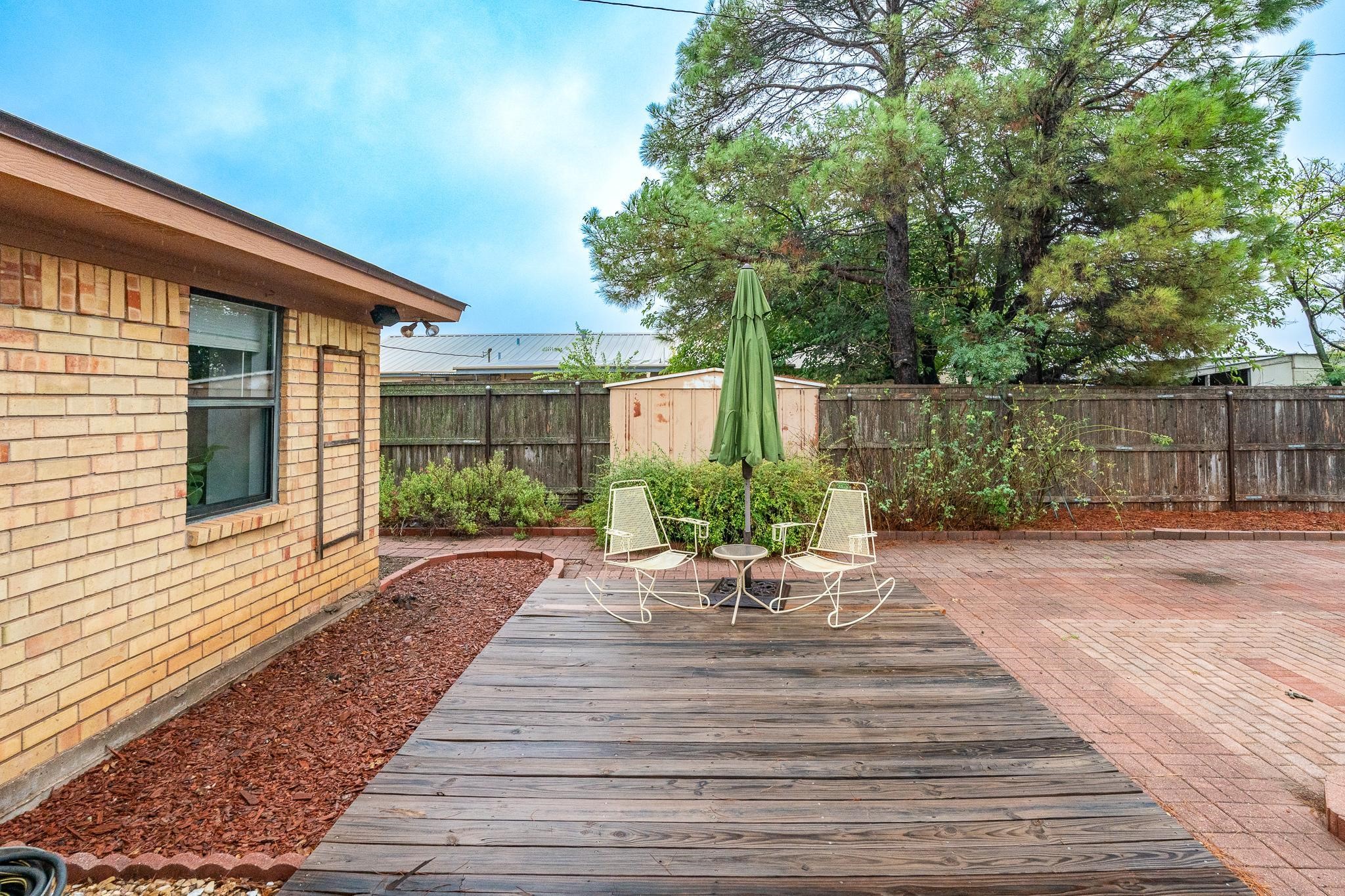 3332 Hayter Road