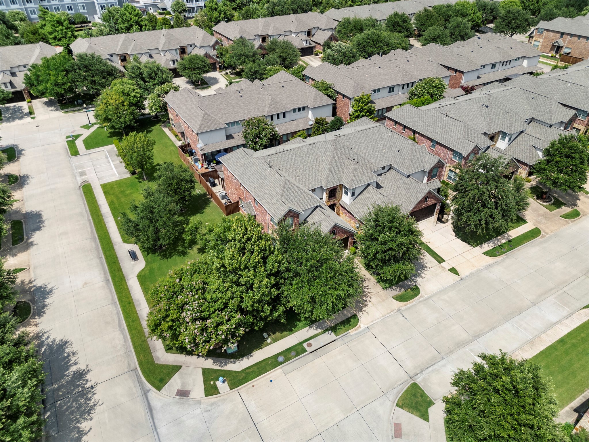 4829 Bayview Drive